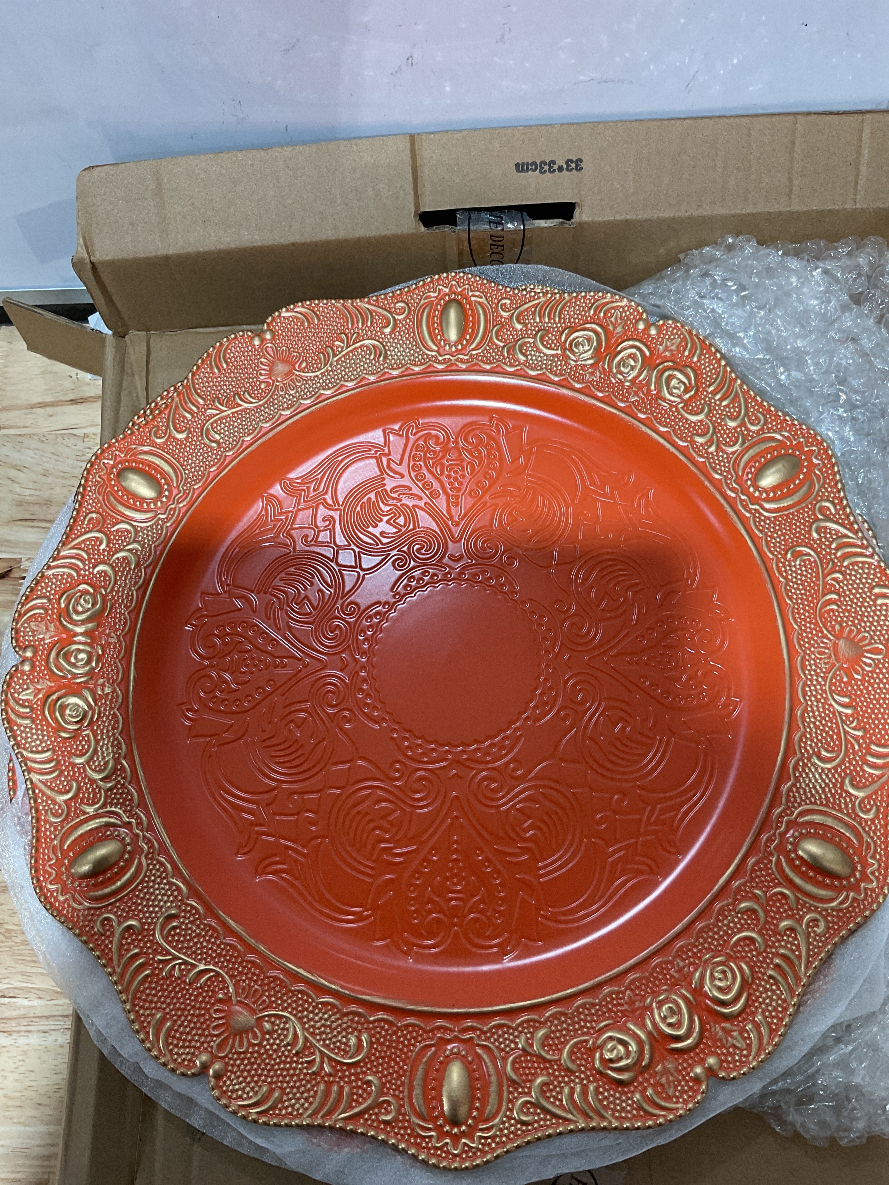 Bajoplatos Naranja 33cm Set de 6 — Platos Base Decorativos para Eventos