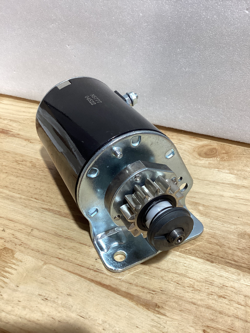 Motor de Arranque Briggs & Stratton 14 Dientes | Ref. 593934 693551 | Compatible con Cub Cadet, John Deere, Toro