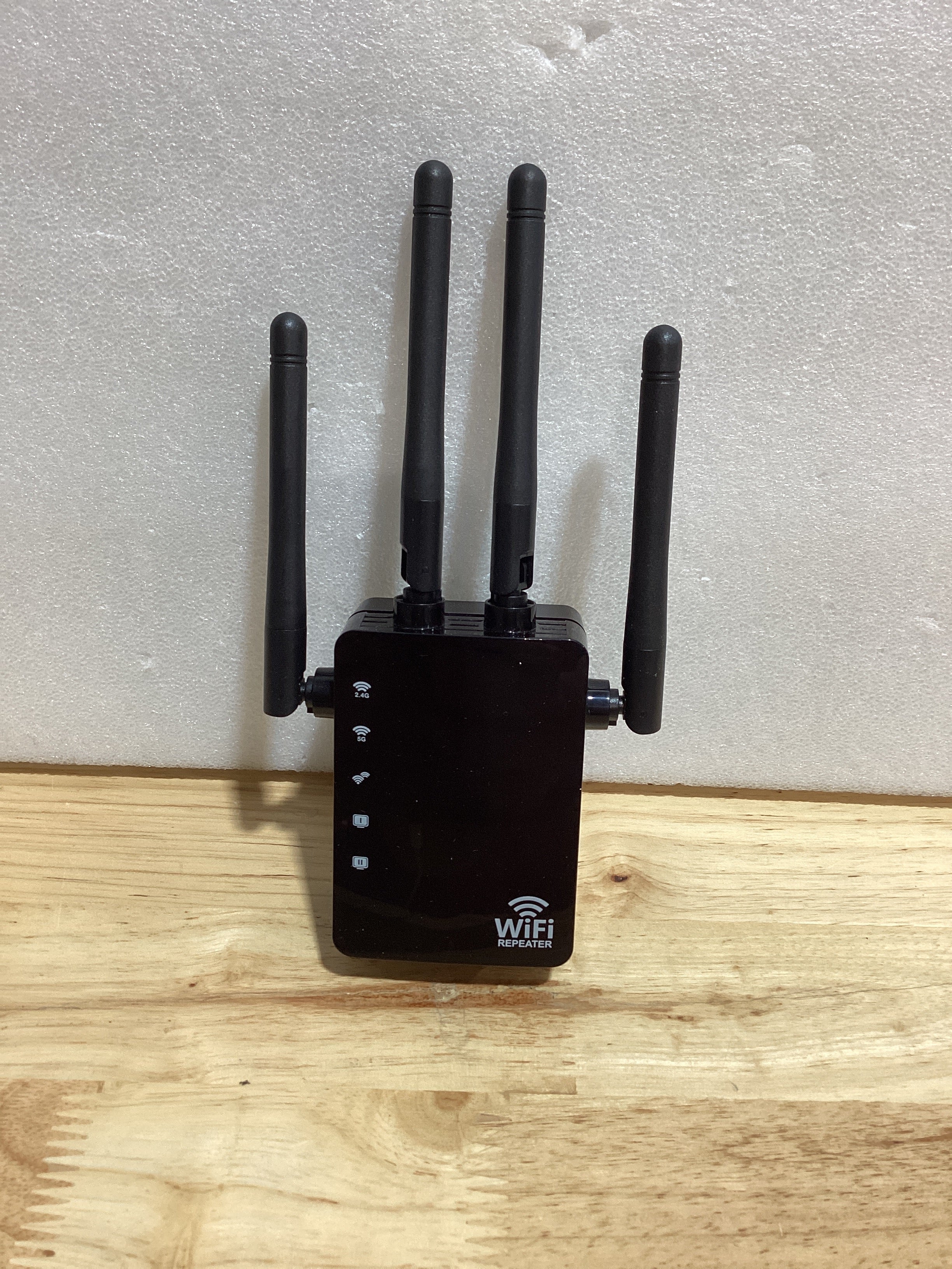 Extensor WiFi de Largo Alcance – Amplificador de Señal Inalámbrica para el Hogar
