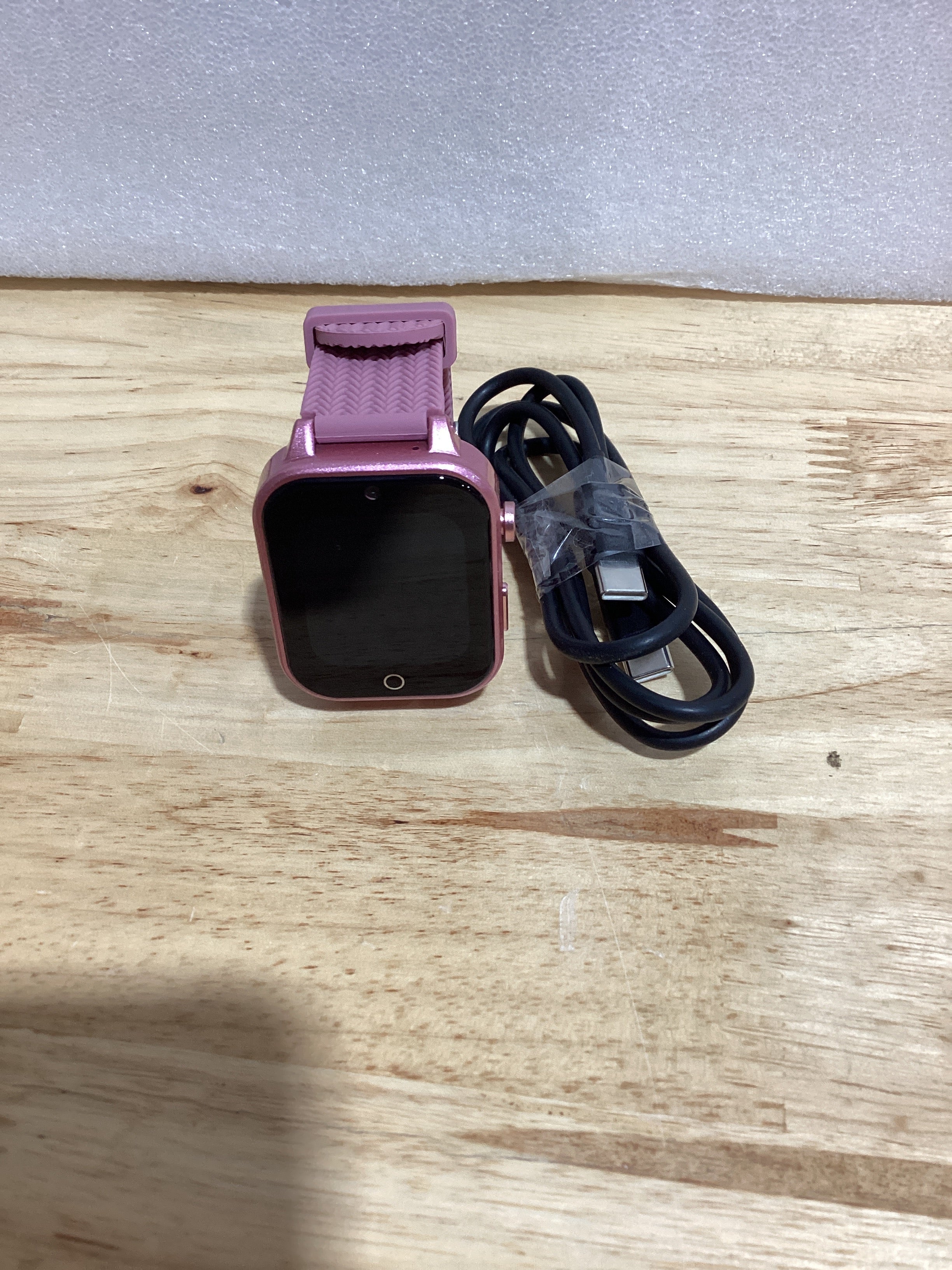 Smartwatch Educativo para Niños con Pantalla Táctil 1.5'', 26 Juegos, Cámara HD, Audiolibro y Más — NO INCLUYE CAJA, SOLO EL RELOJ Y CABLE DE CARGA, VER FOTOS
