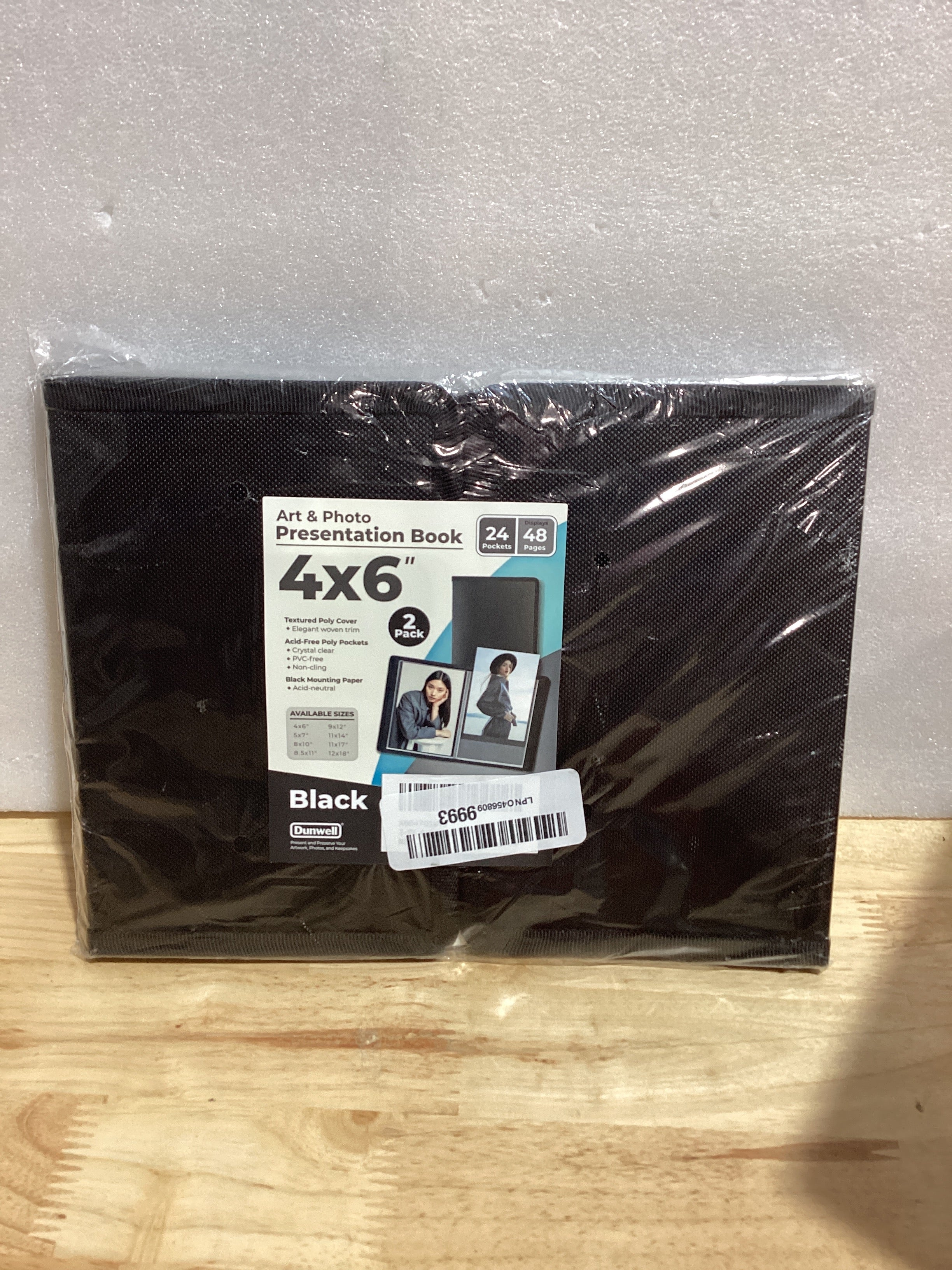 Álbum de fotos Dunwell 4x6 (2 paquetes, negro), papel de montaje, pequeño portafolio de arte de 4 x 6, carpeta de presentación con 24 fundas transparentes que muestran 48 páginas, libro de imágenes
