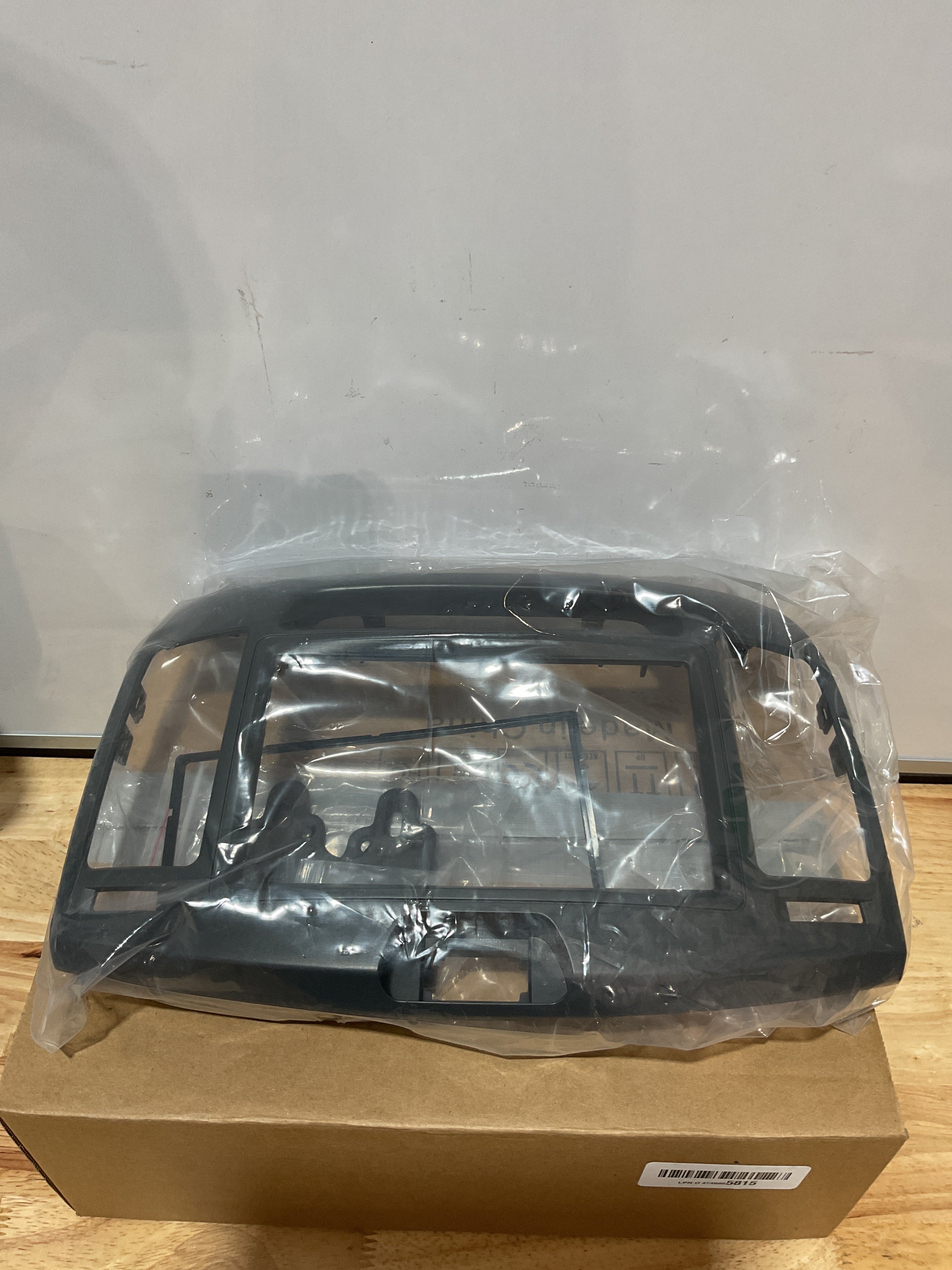 Kit de Instalación de Radio Doble DIN para Hyundai Elantra / Avante HD 2006-2010 – DKMUS (Gris)