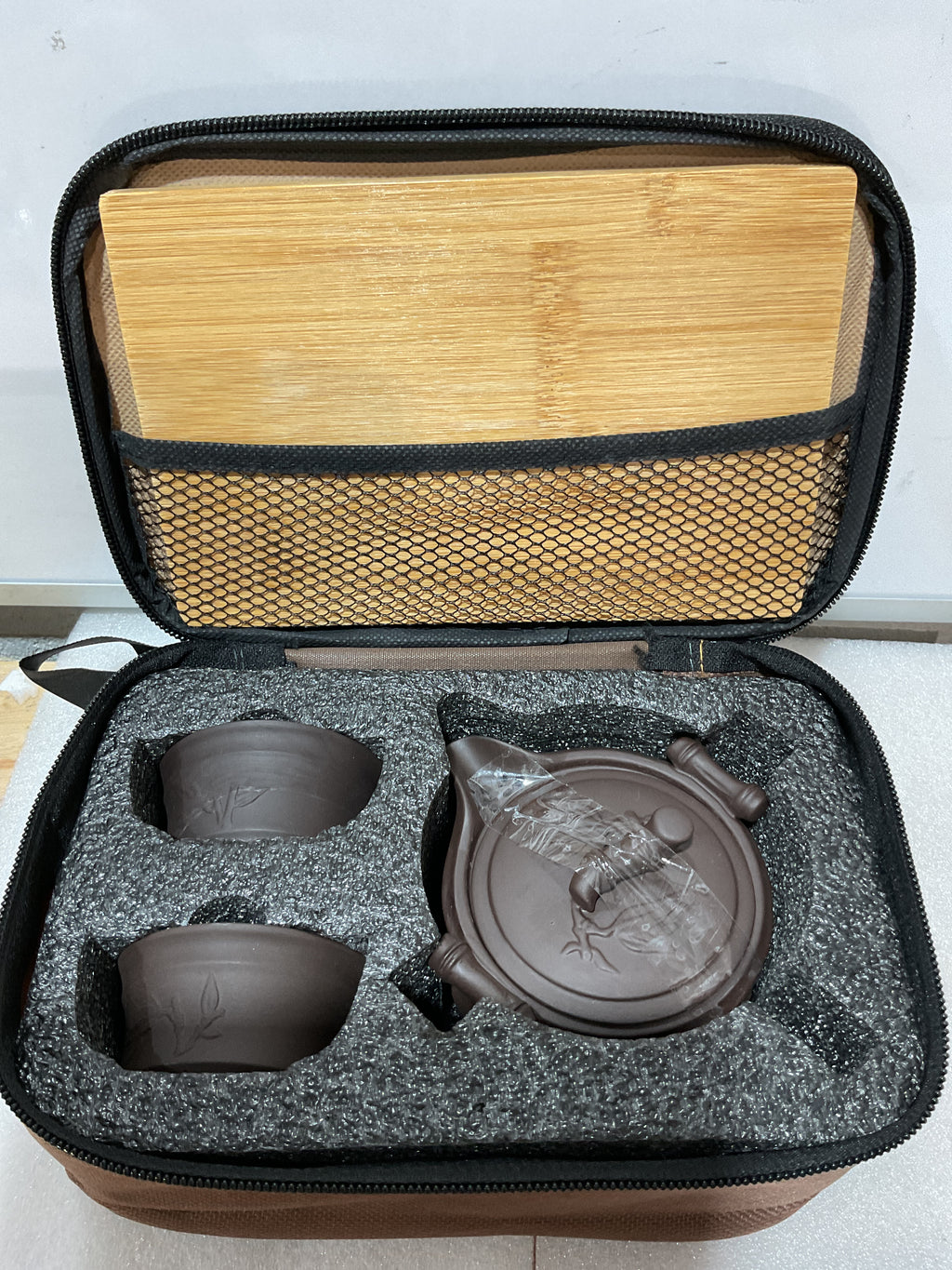 Tetera Kungfu China Yixing Zisha de Arcilla Morada con Tazas — Artesanal y Hecha a Mano