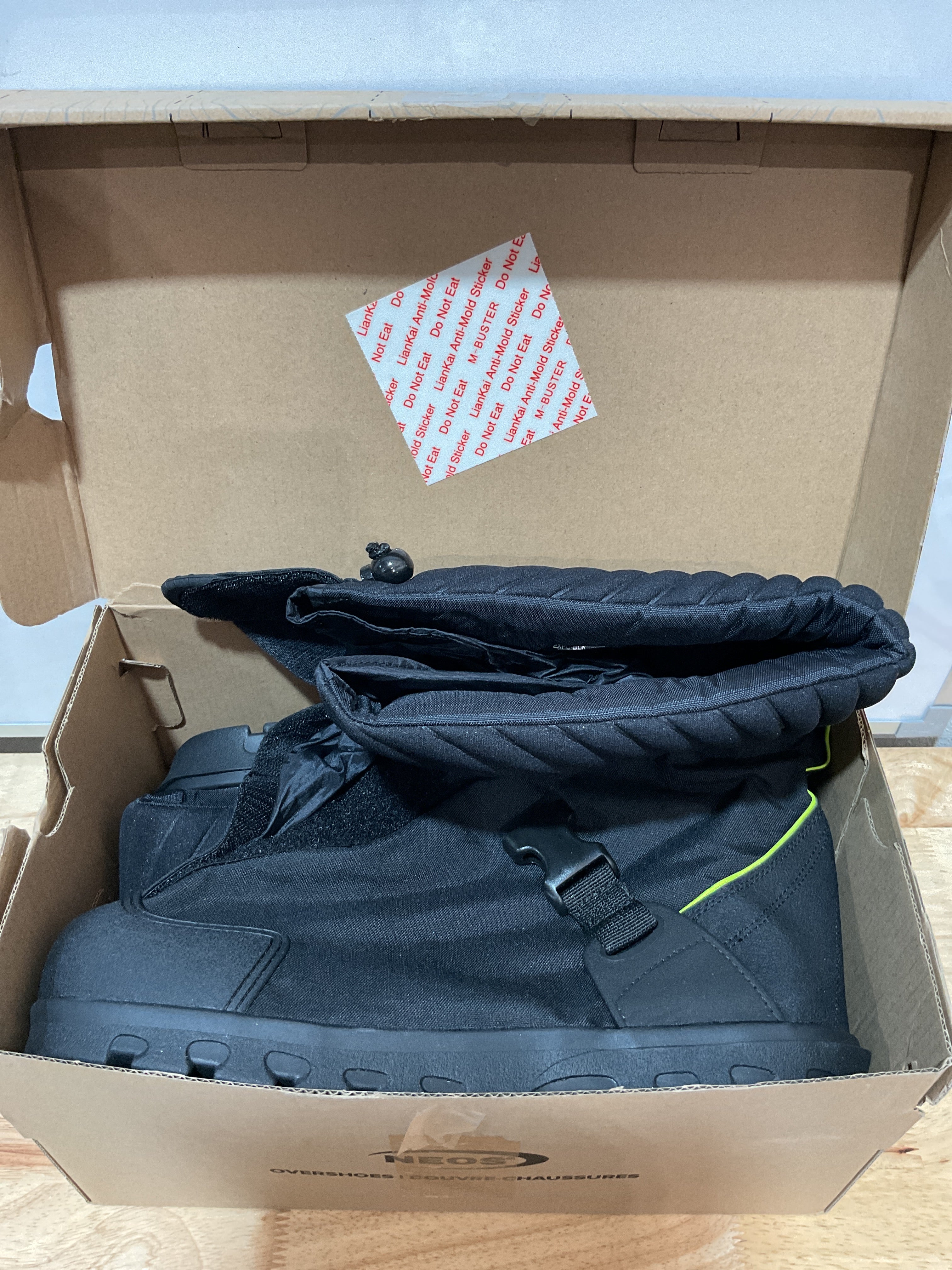 NEOS Explorer 11" Cubrebota Impermeable de Invierno — Talla L (EXPG-L)