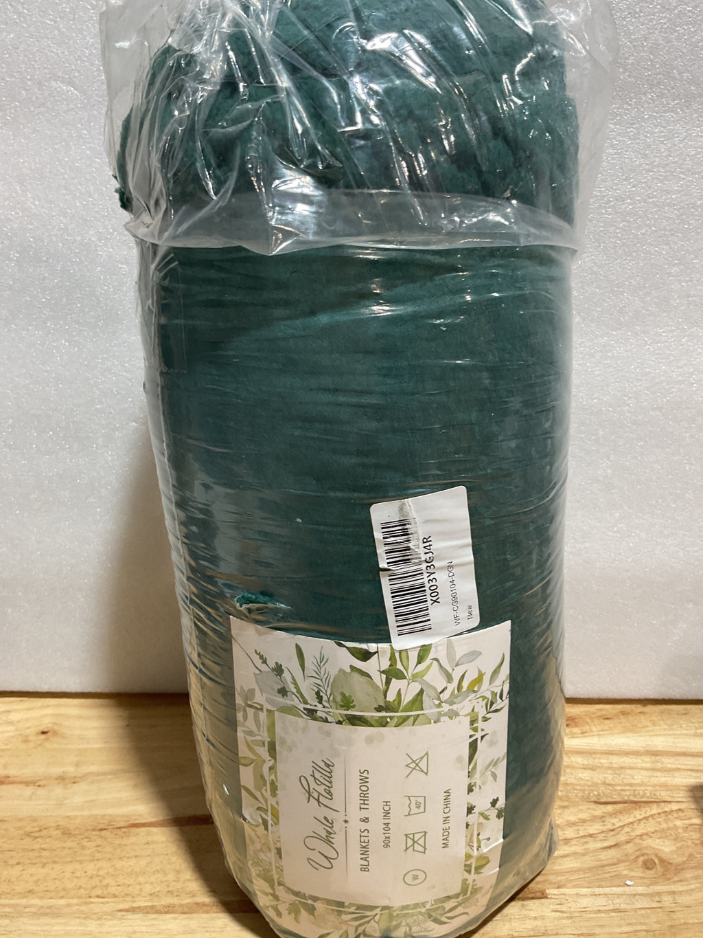 Cobija Fleece King Size Whale Flotilla 90x104" — Jacquard Suave y Esponjosa, Liviana, Verde Profundo, Todas las Temporadas