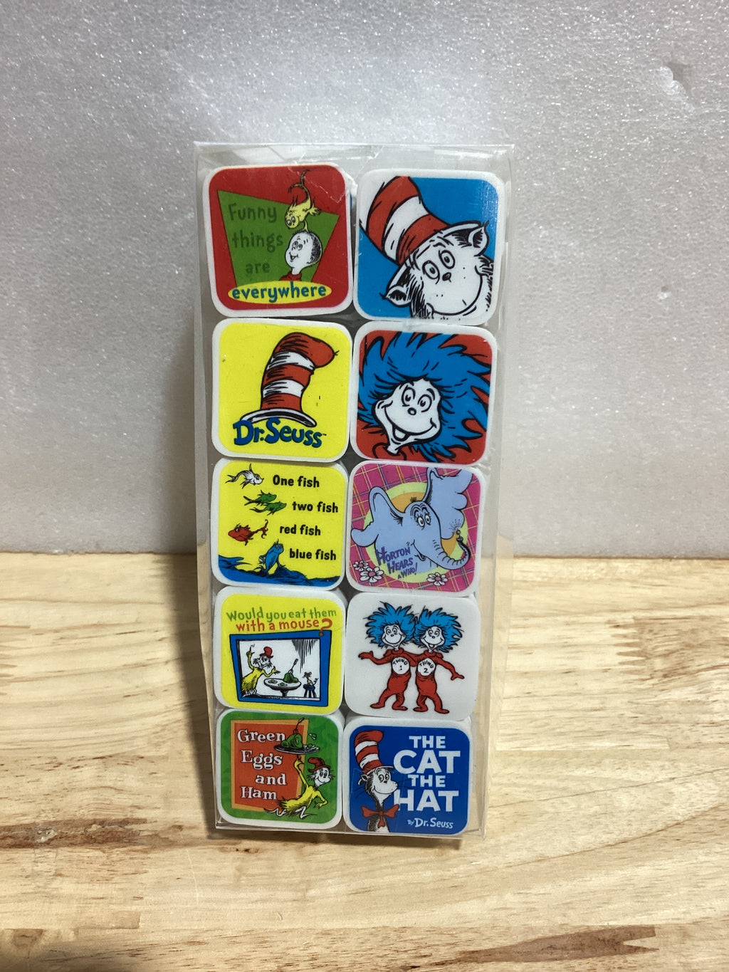 Raymond Geddes Dr. Seuss - Borradores de personajes para niños (paquete de 60)