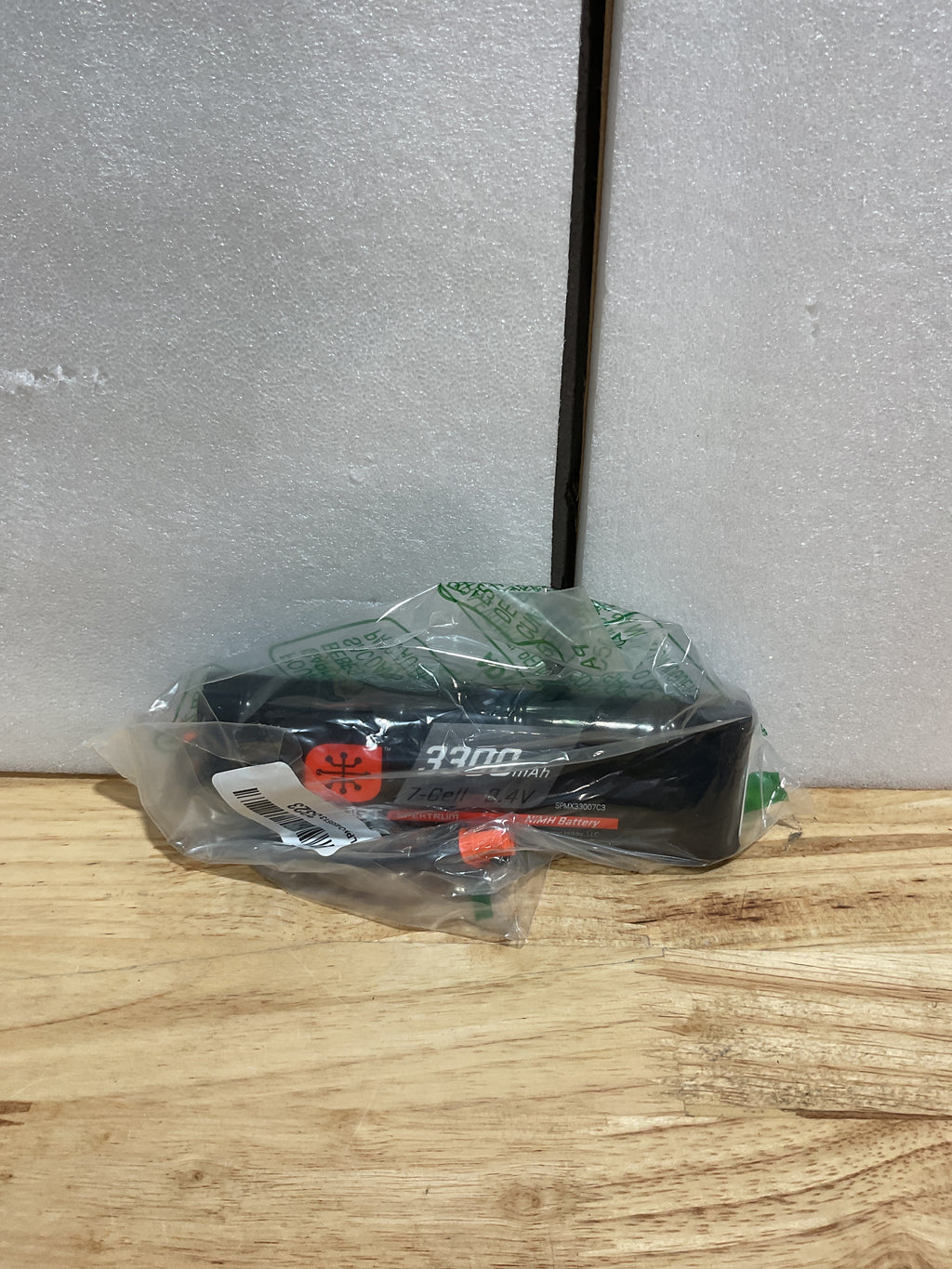 Batería Smart NiMH Spektrum 8.4V 3300mAh 7 Celdas con Conector IC3 – SPMX33007C3