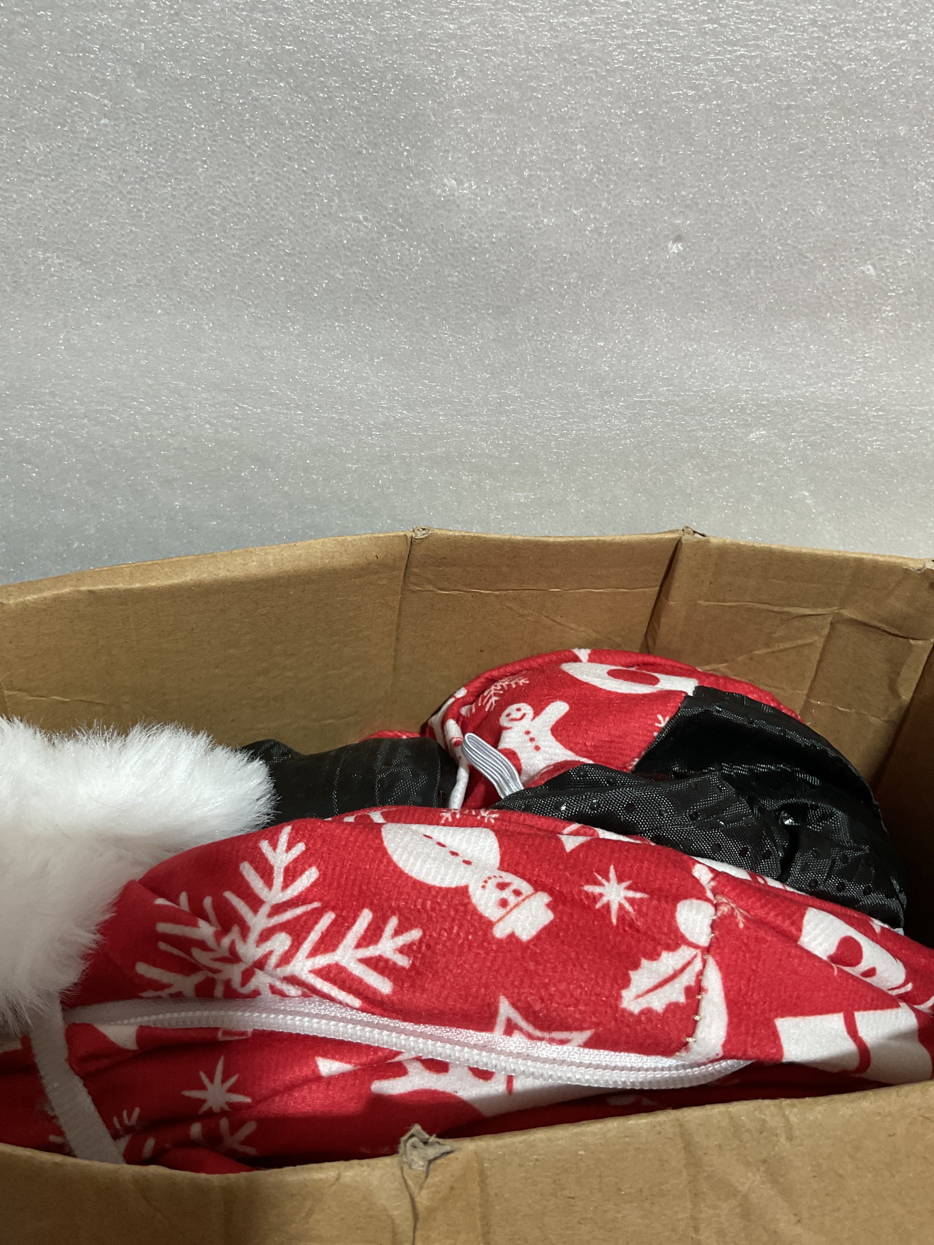 Túnel Cama Navideño para Gatos Maansfy – Cueva Donut Peekaboo Grande para Gatitos y Gatos Medianos y Grandes (Rojo)