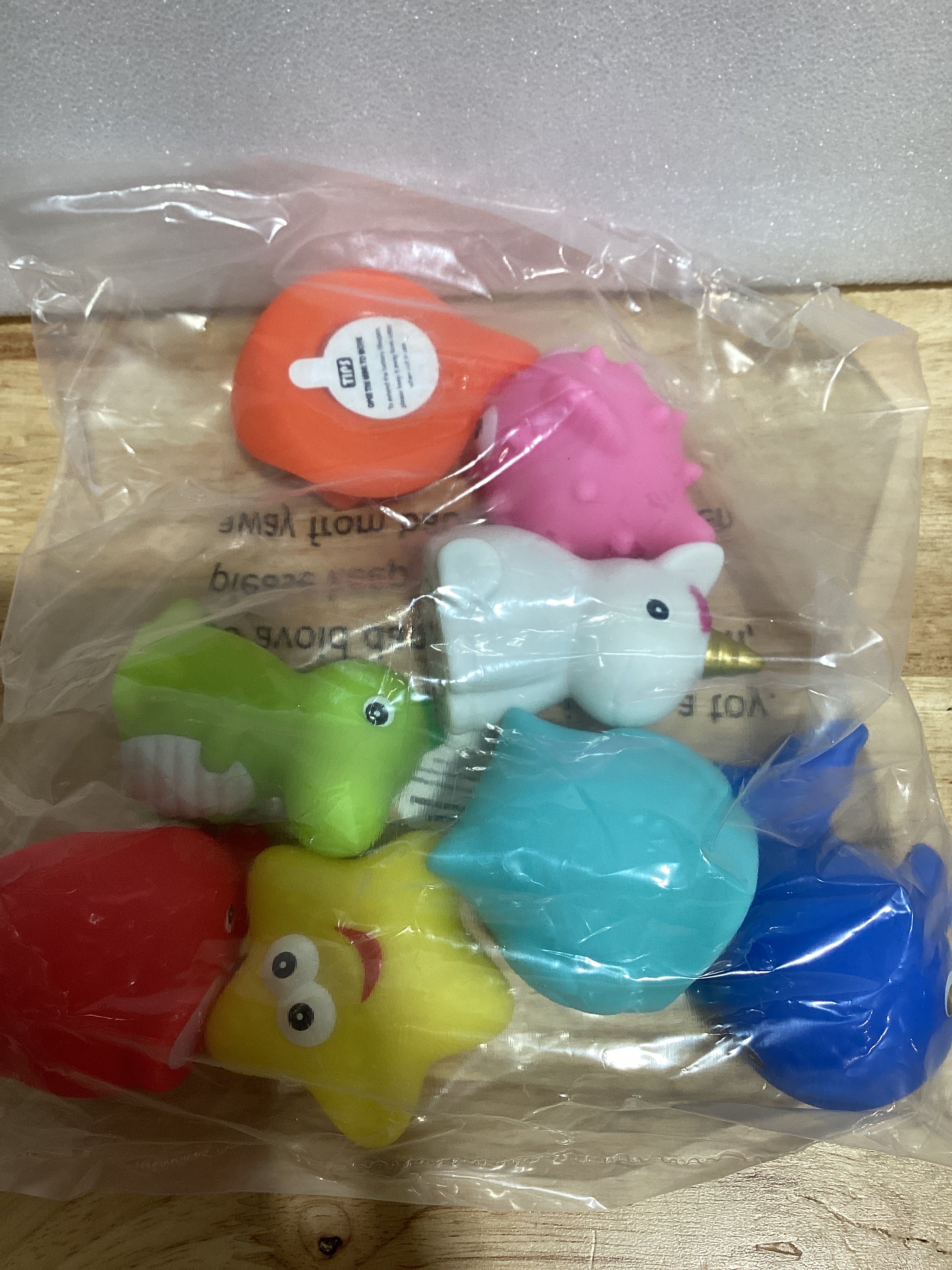 Juguetes de baño, 8 piezas de juguetes de animales de goma flotantes que se iluminan, luz intermitente que cambia de color en el agua, bebés, infantes, niños, niños pequeños, preescolar, bañera, baño