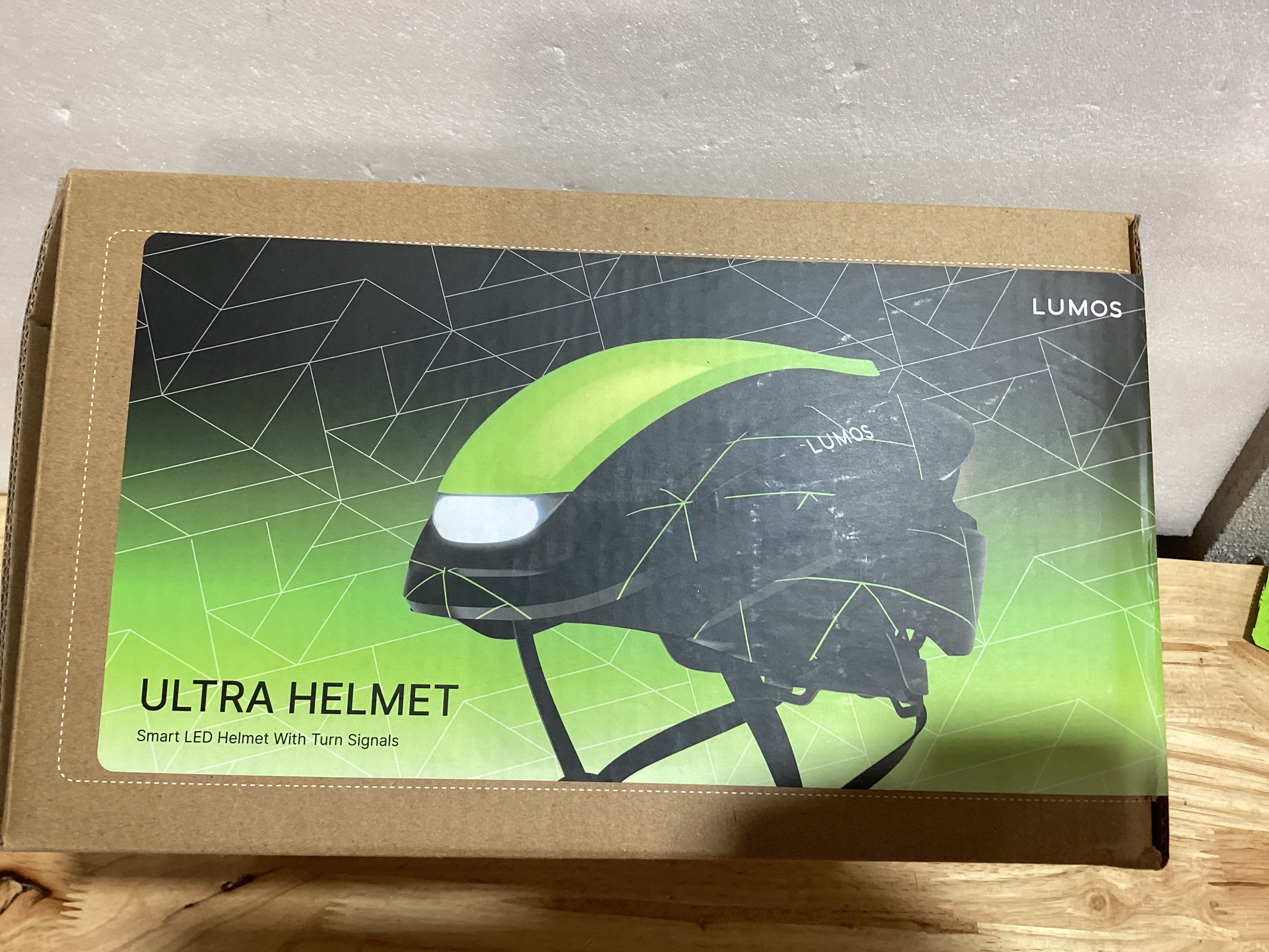 Casco Inteligente para Bicicleta Lumos Ultra — Luces LED Frontales y Traseras con Señales de Giro, Para Adultos