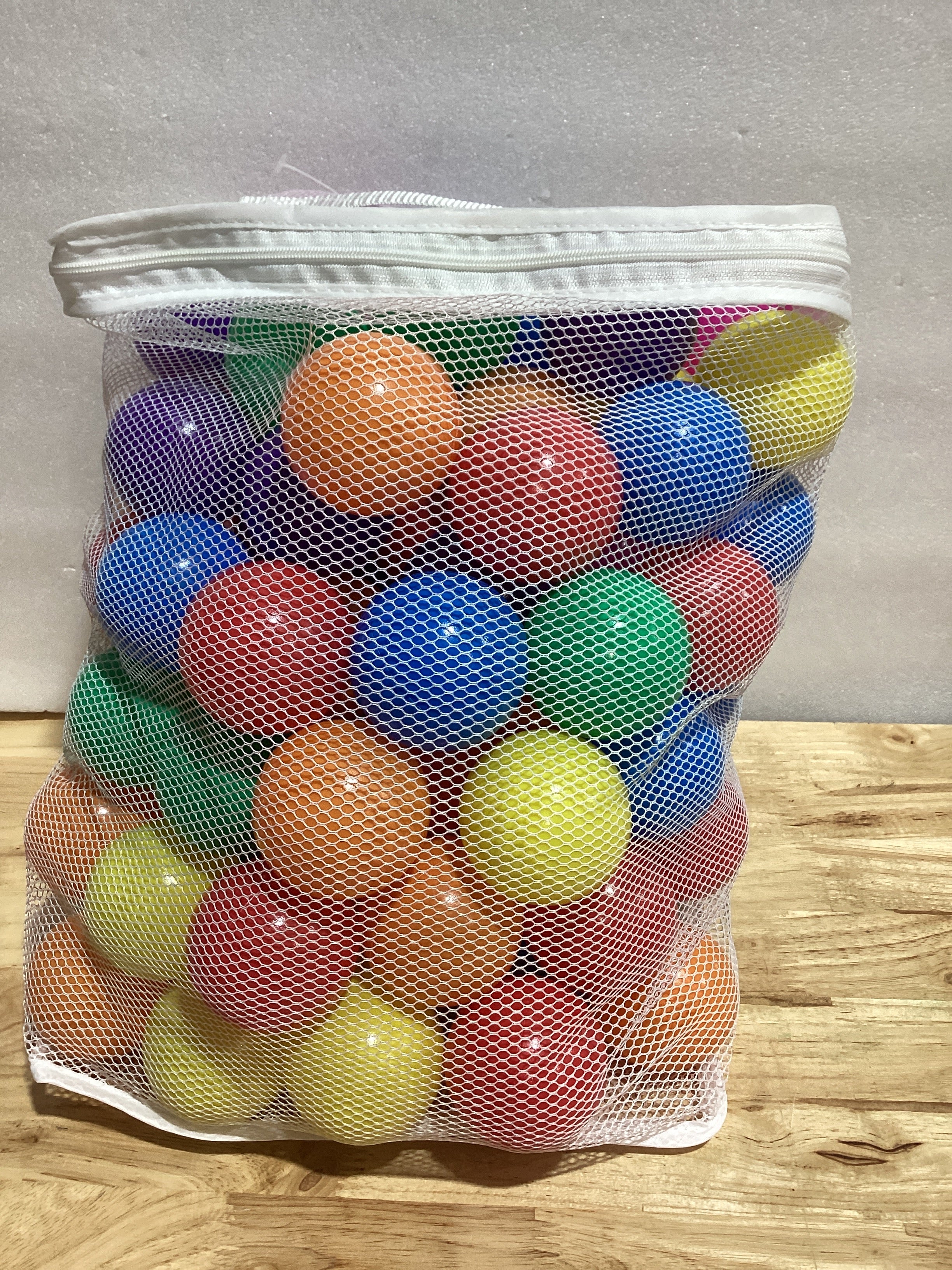 GOGOSO 100 bolas de plástico sin ftalatos y BPA, para niños pequeños y niños, accesorios para el hogar, 7 colores brillantes