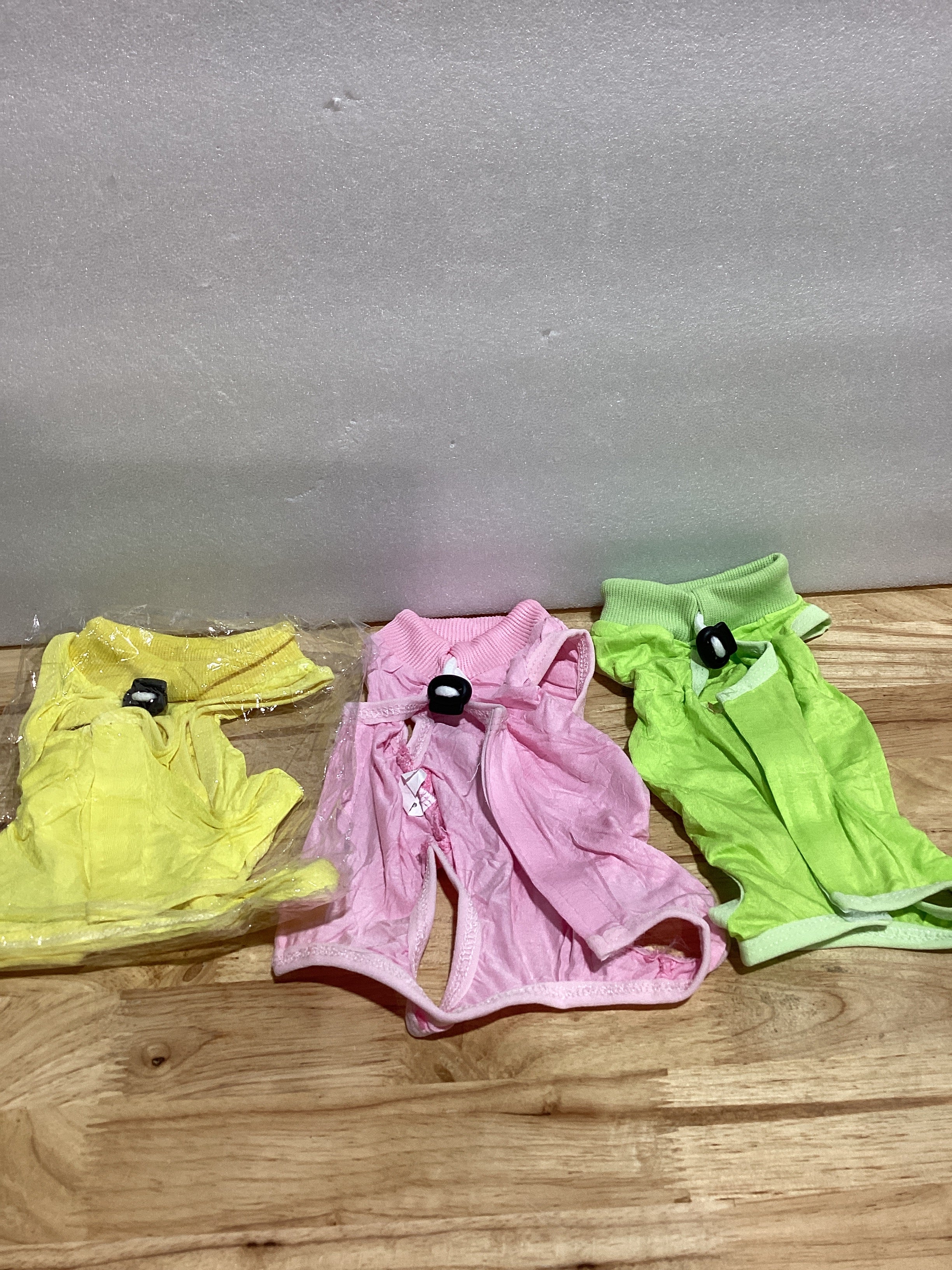 Traje de ropa para gatos para perros pequeños, para después de la cirugía, heridas, antilamidas, cuello ajustable, pijama para gatito