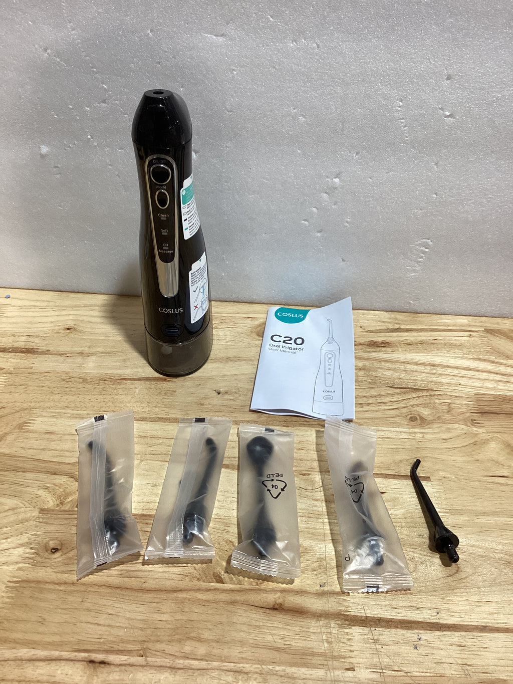 COSLUS Hilo Dental de Agua: Irrigador Oral Portátil Inalámbrico 300ML Recargable Limpiador de Viaje IPX7 Impermeable Máquina de Hilo Dental Eléctrico para Limpieza de Dientes C20(F5020E)