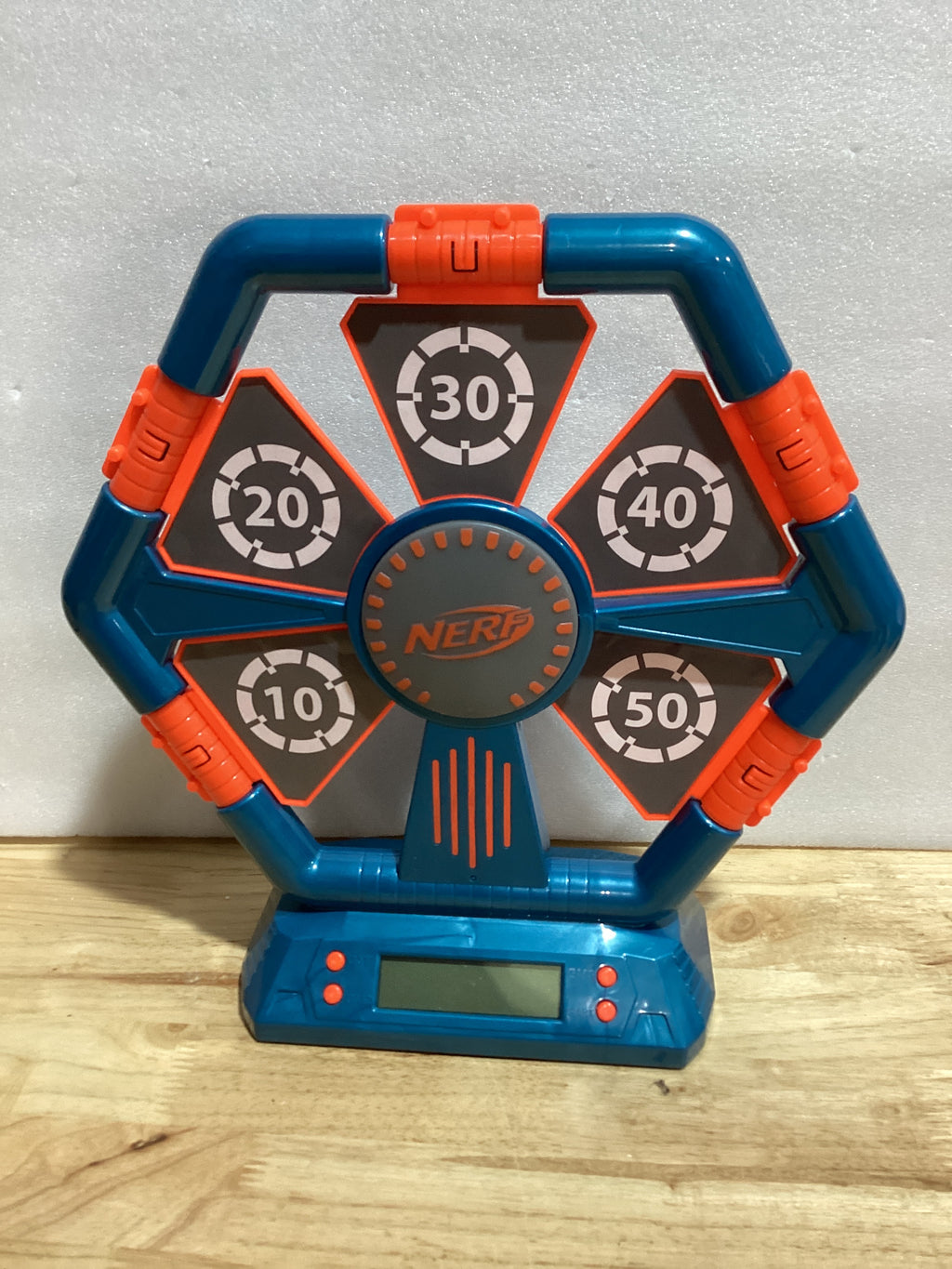 Diana Digital Nerf Flip Target NER0288 — Blanco Interactivo con Marcador de Puntos