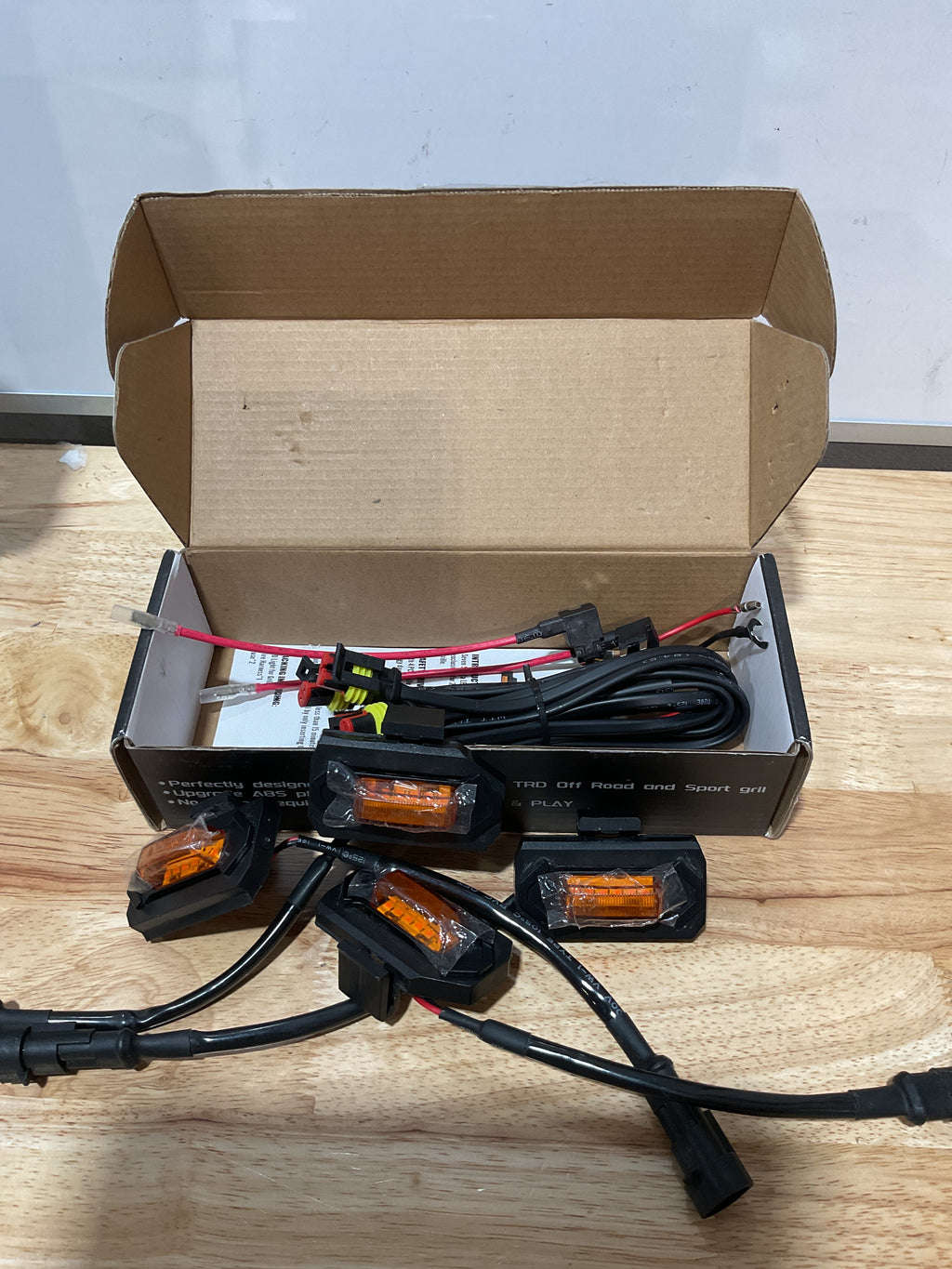 Seven Sparta Luces LED para Parrilla Toyota Tacoma 2020-2023 TRD – Luz Ámbar con Carcasa Negra (4 piezas)