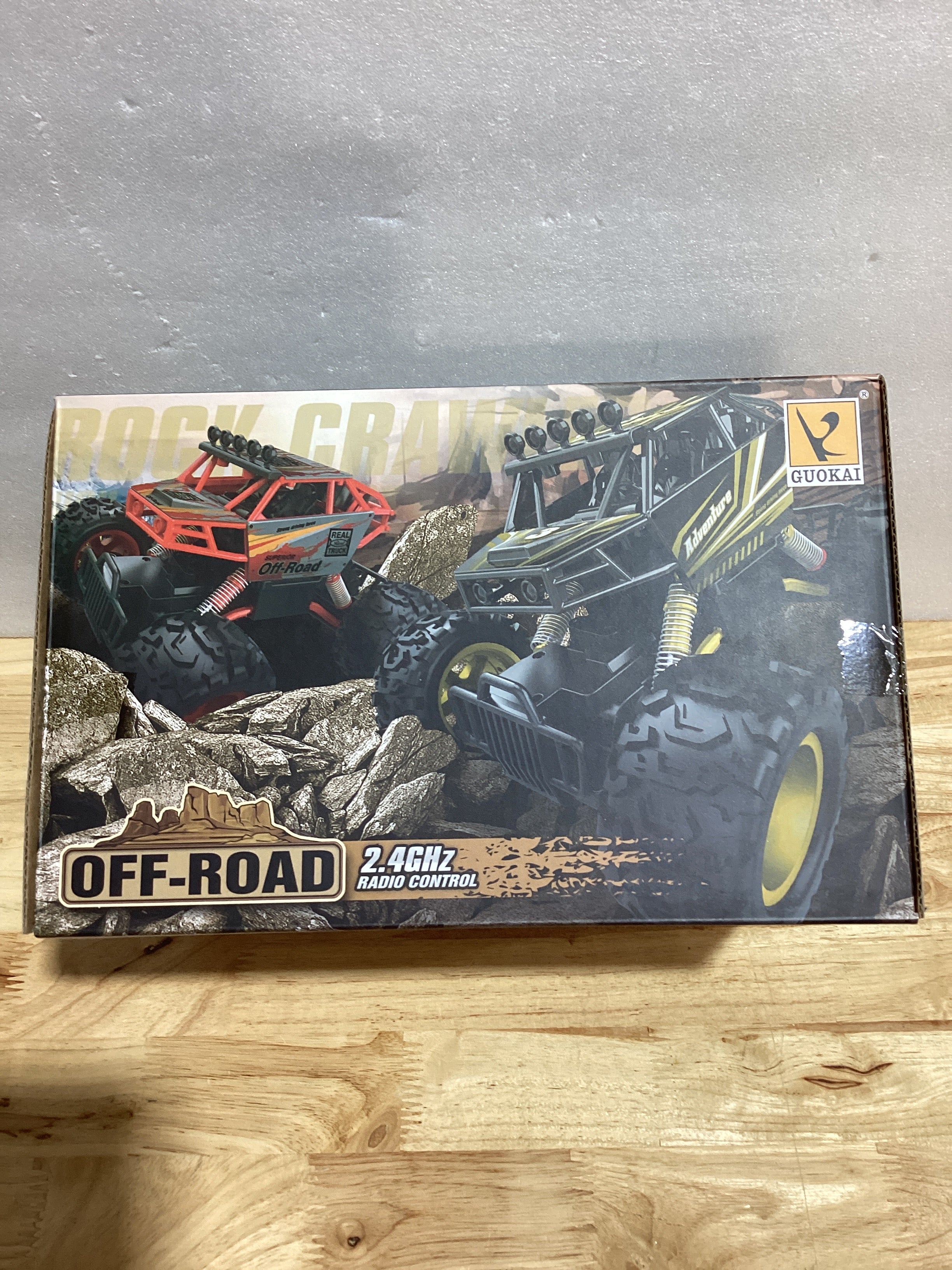 Coches RC rápidos GUOKAI para adultos y niños, camión RC todoterreno 4WD de 2.4 GHz a escala 1:14, de alta velocidad, con control remoto y carcasa metálica. Juguetes y regalos de coches RC eléctricos para niños y niñas.