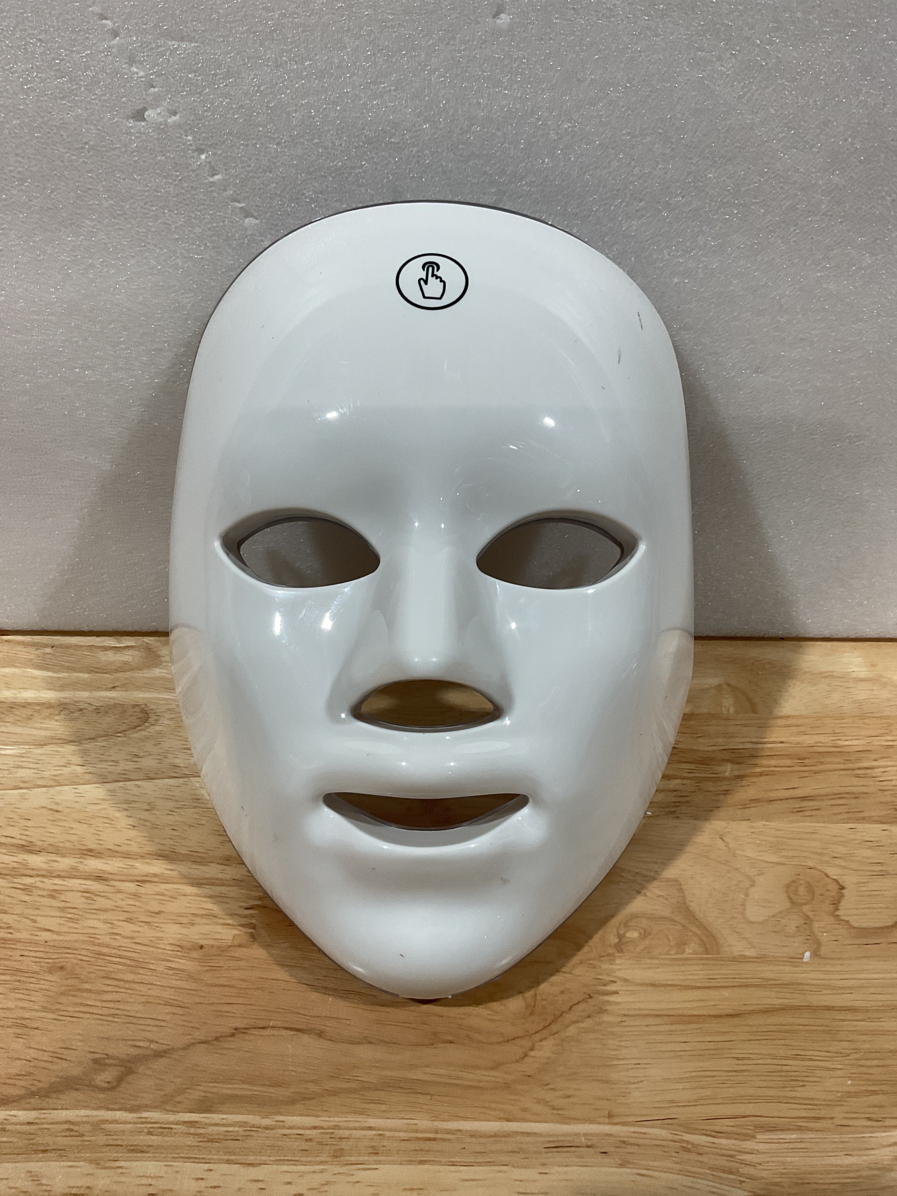 Máscara de Luz Roja SUERBEATY – 7 Modos de Color para Cuidado Facial Profesional en Casa