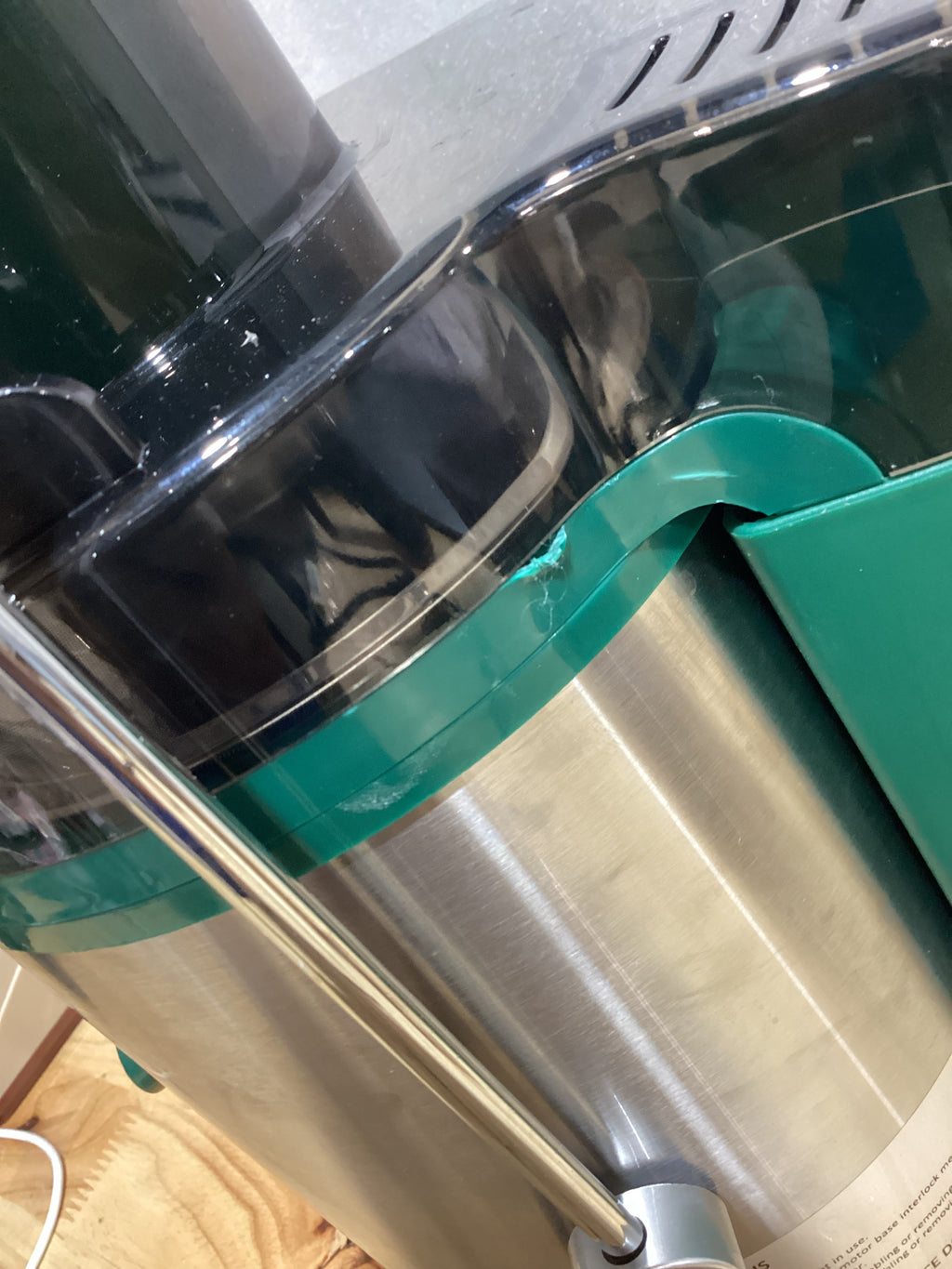 ⚠️ Presenta Golpe Superficial — Extractor de Jugos Centrífugo 800W | Acero Inoxidable, Libre de BPA, Boca Ancha 3", Color Verde