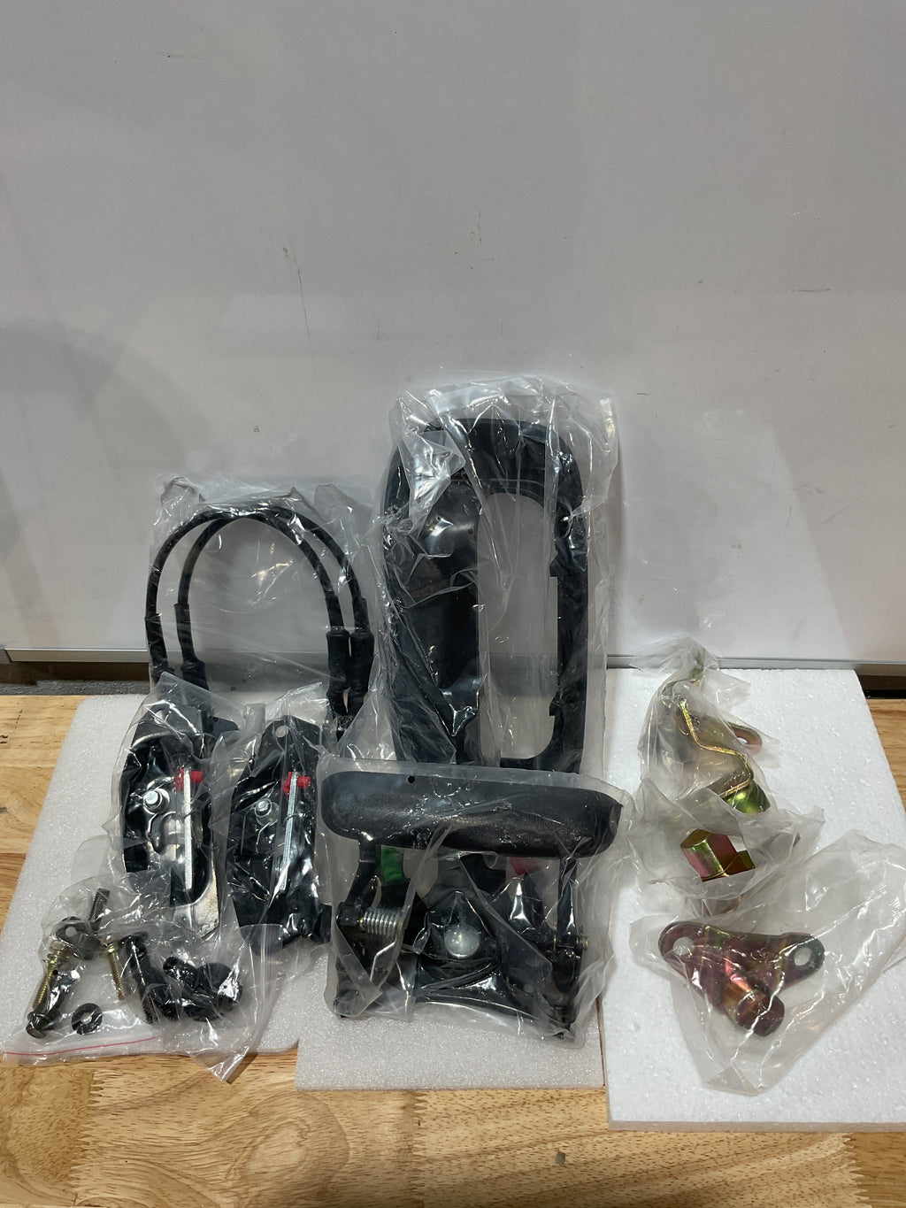 Kit de Reconstrucción de Manija y Seguro de Compuerta Trasera - Compatible con Chevy Silverado 1500 2500 3500 y GMC Sierra 1999-2006