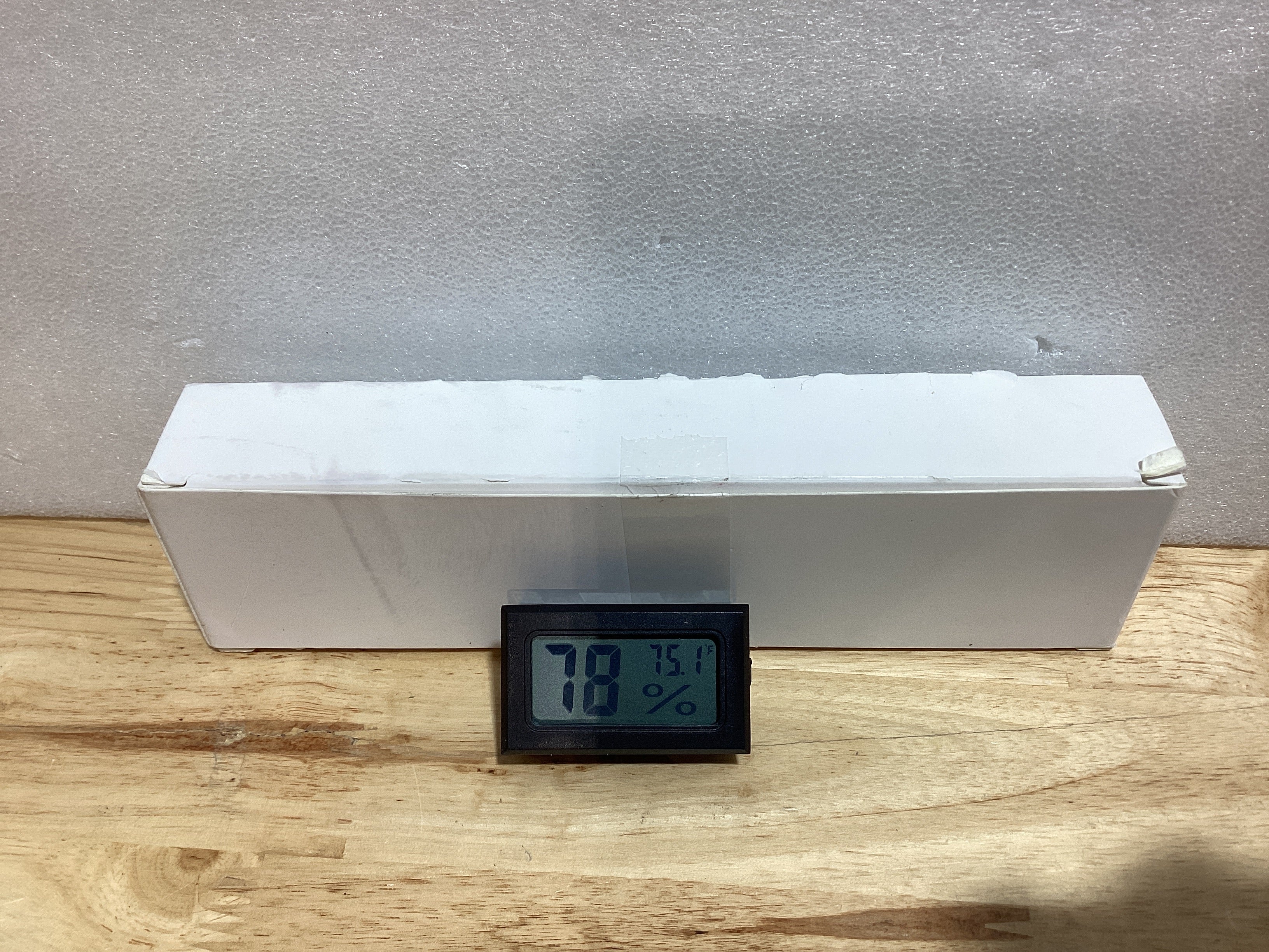 Termómetro Higrómetro Digital Pgzsy – Pack de 12 Mini Medidores de Temperatura y Humedad con LCD