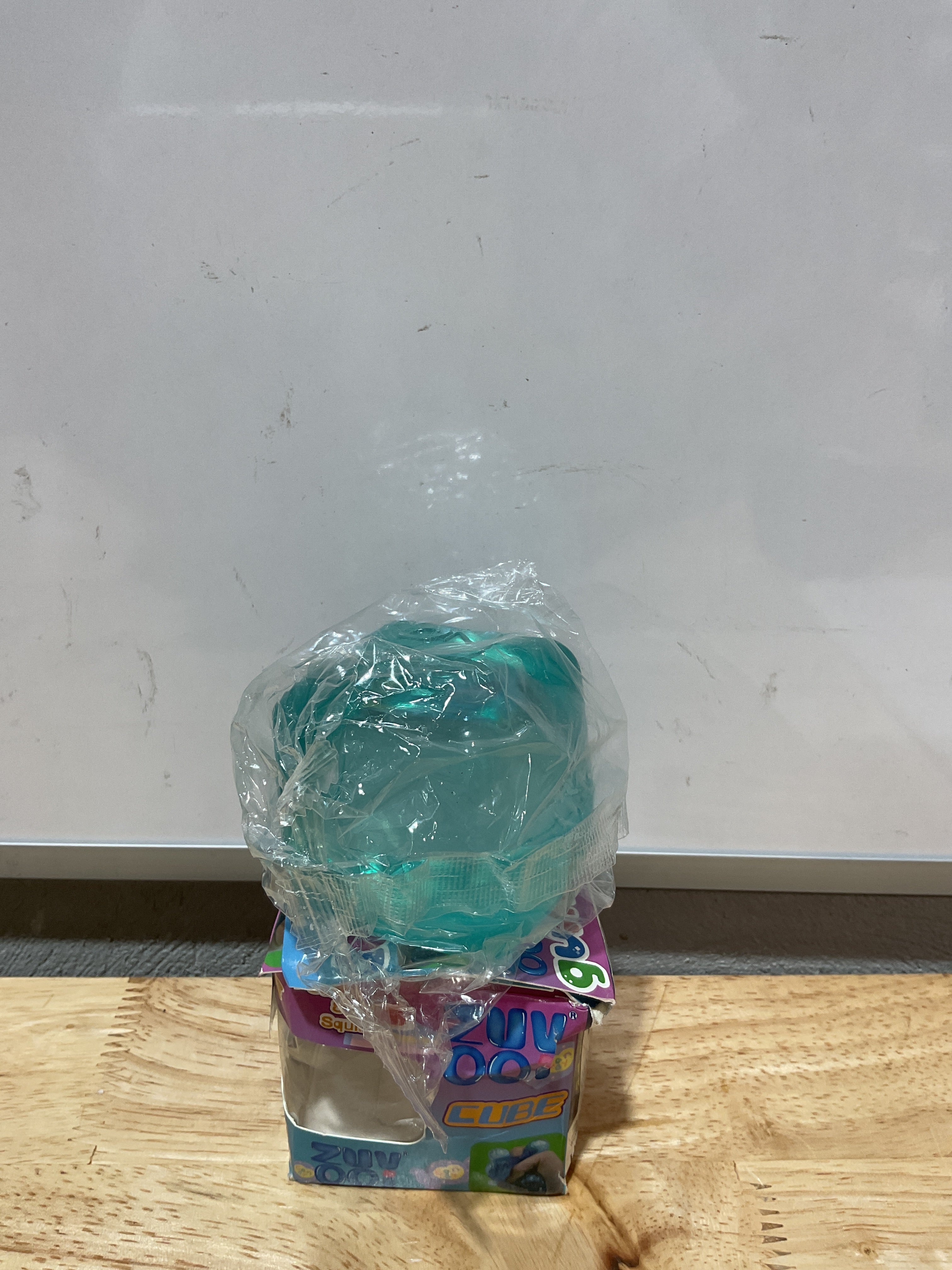 Cubo de estrés Squishy Bolas de estrés para adultos y niños, juguete sensorial para tu mejor suavidad y relajación, cubos de hielo, forma cuadrada con relleno (cubo azul)