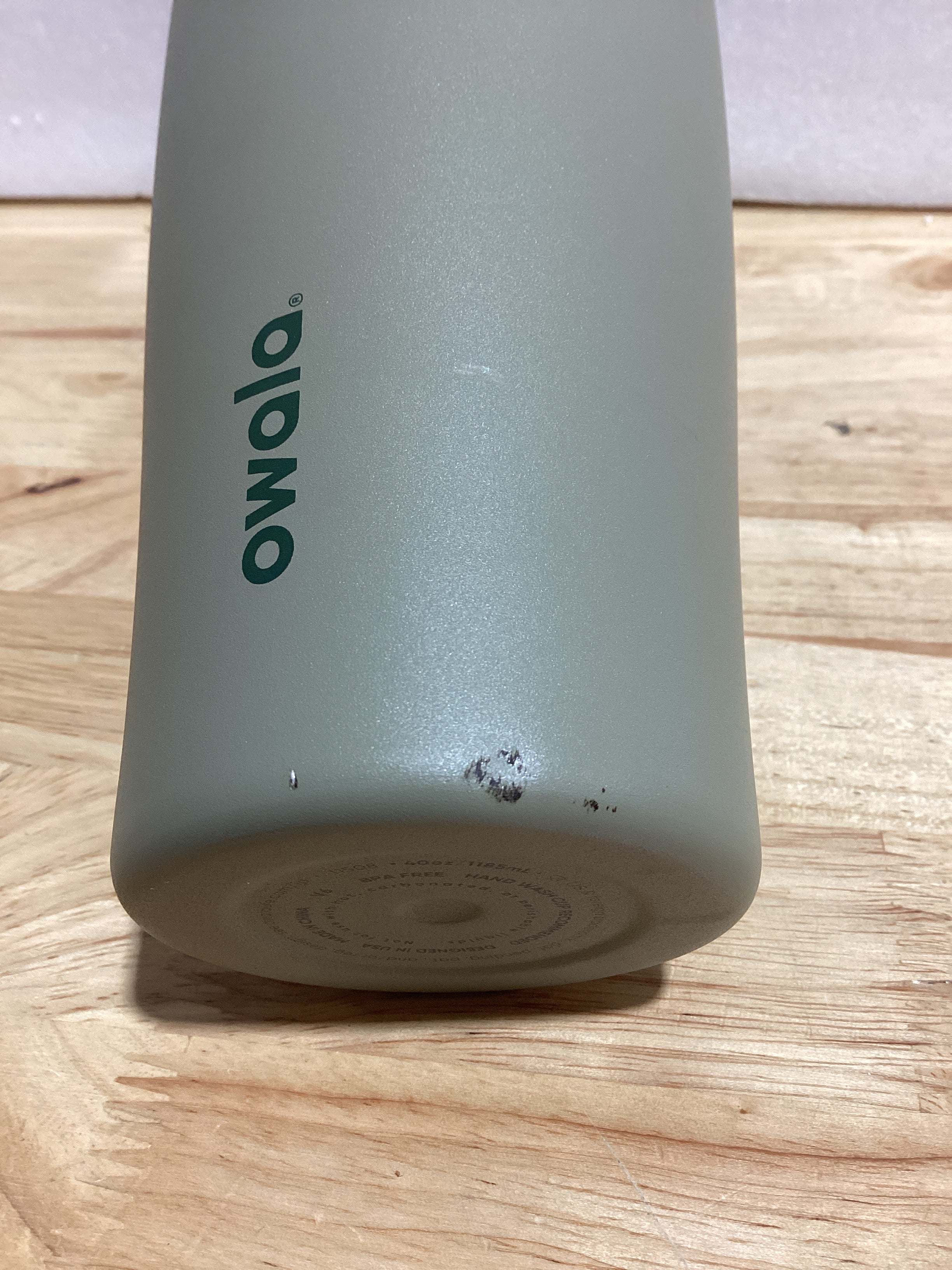 ⚠️ RASPADURAS — VER FOTOS PARA MÁS DETALLES | Termo Owala FreeSip 40oz — Acero Inoxidable, Pitillo Integrado, Asa Lateral, Sin BPA, Off Road