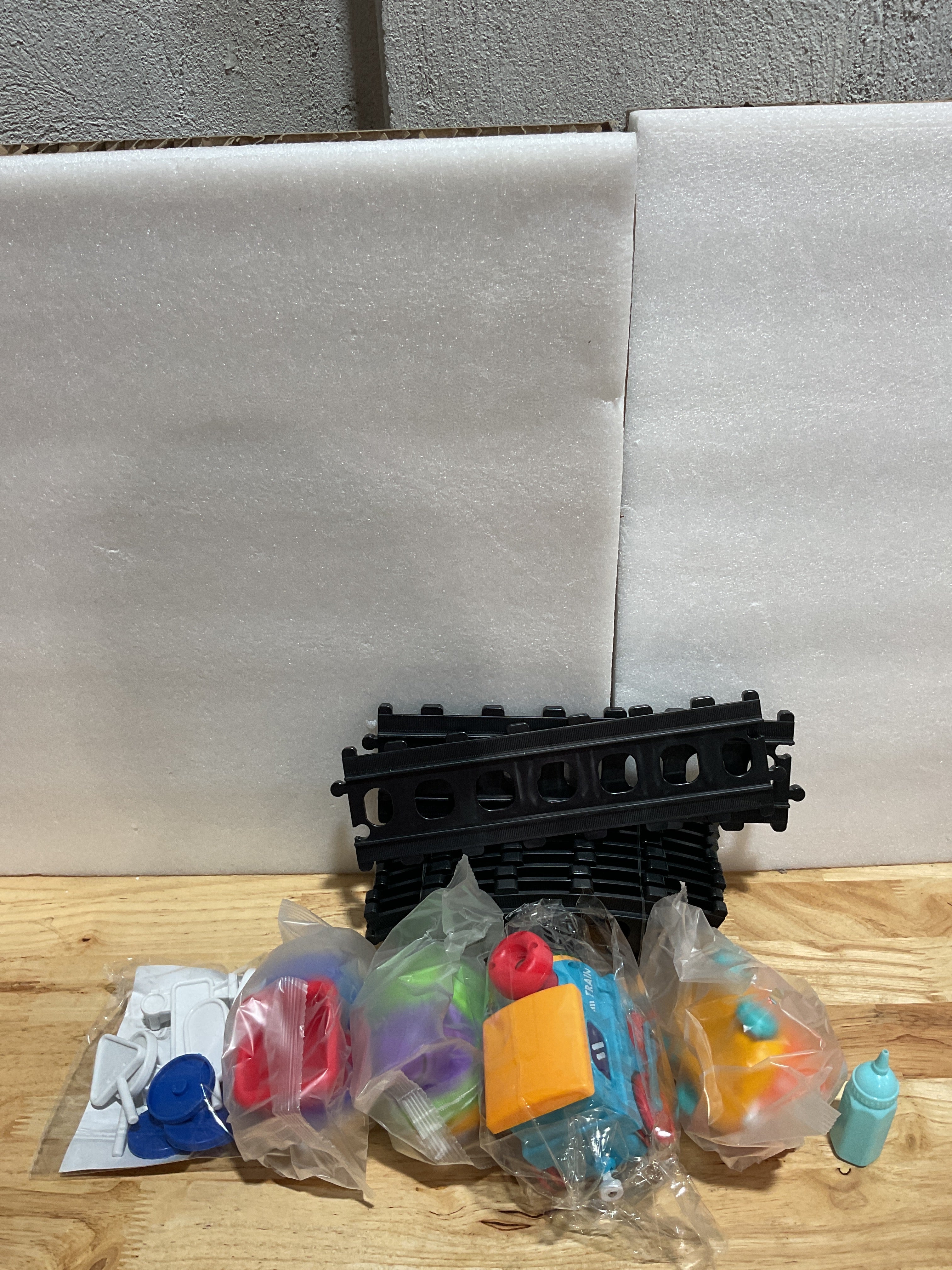 Set de Tren a Vapor con Pistas para Niños – Luces, Sonidos y Conexión Magnética