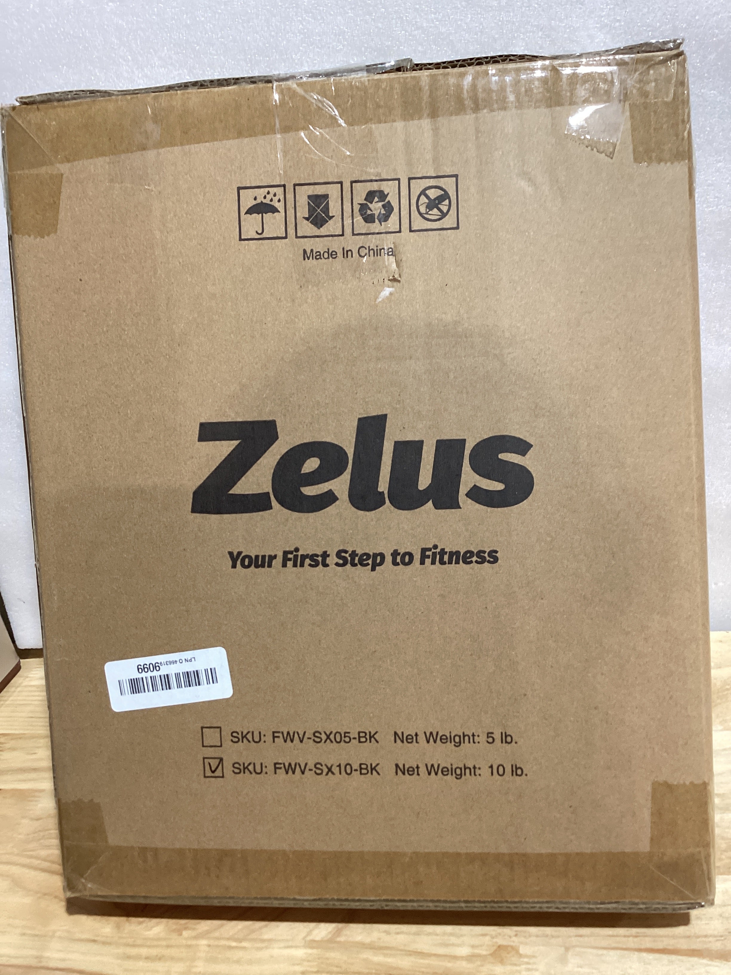 Chaleco con Peso ZELUS Z-Fit 10 lb — Lavable, Franjas Reflectantes, Correas Ajustables, Ultra Delgado, Hombre y Mujer