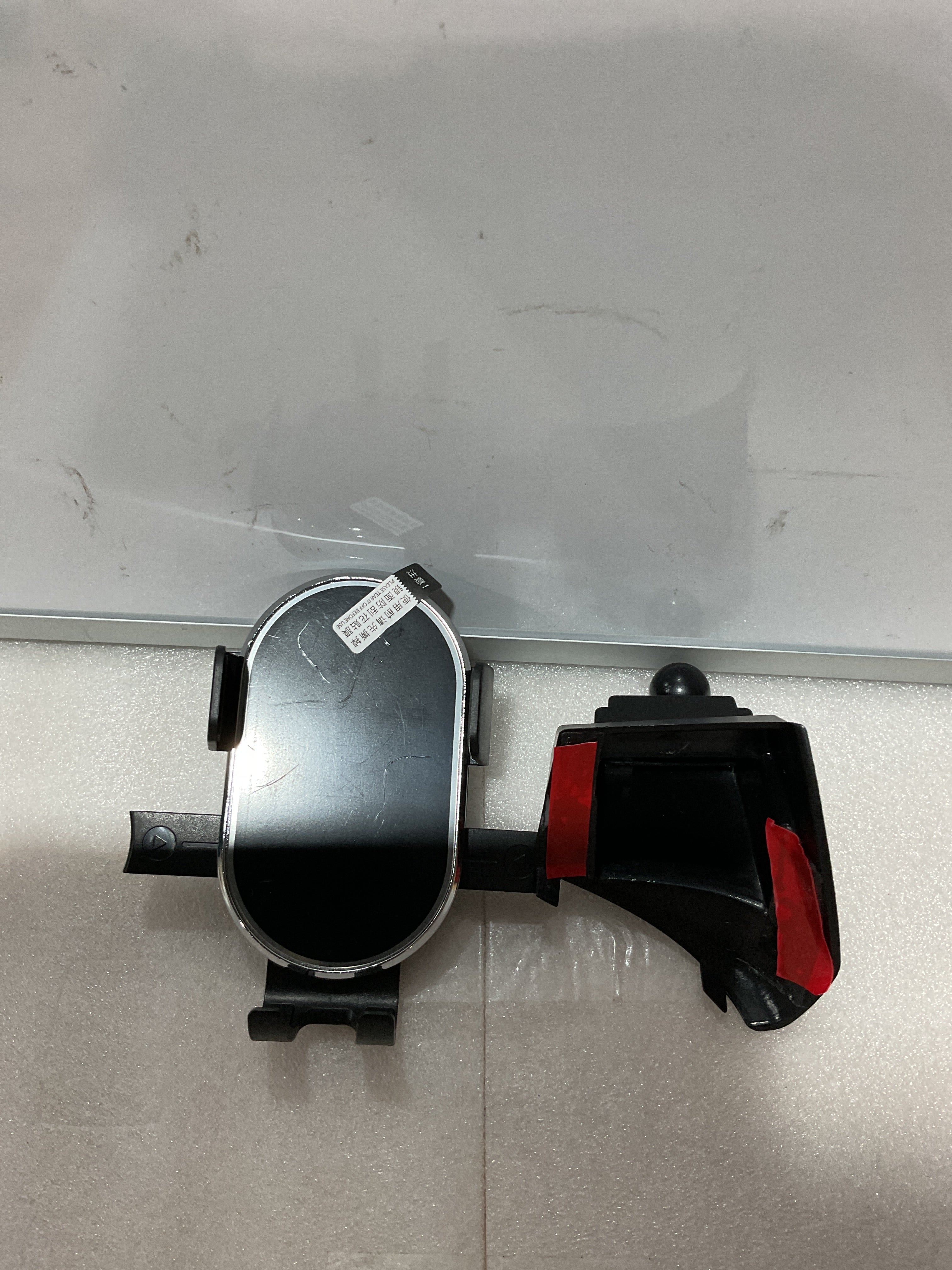 Soporte de Celular para Toyota Highlander 2020-2026 e Highlander Hybrid — Porta Celular Automotriz
