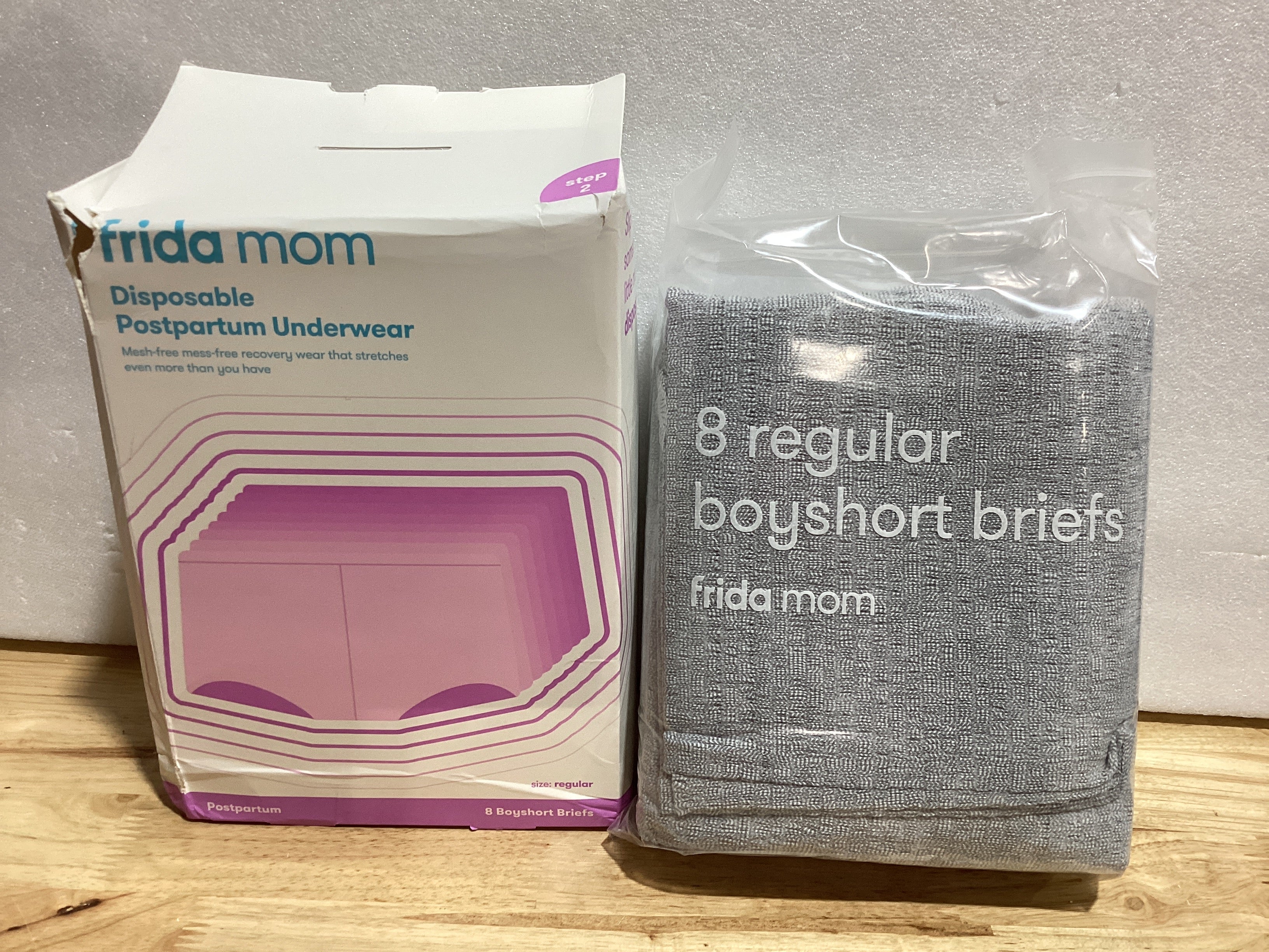 Ropa interior posparto Frida Mom de 8 piezas