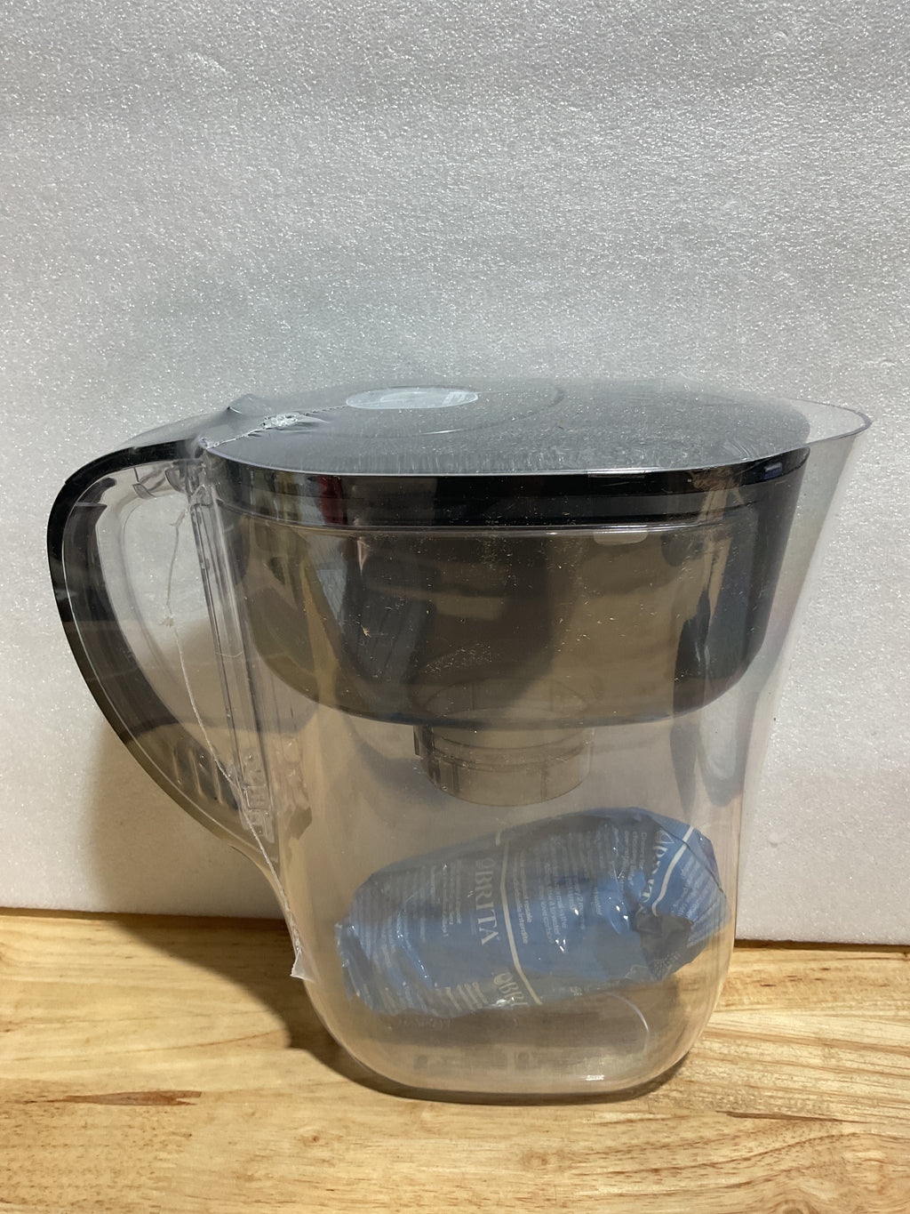 Jarra Filtradora de Agua Brita Metro 6 Tazas | Incluye Filtro BritaPlus | Negro