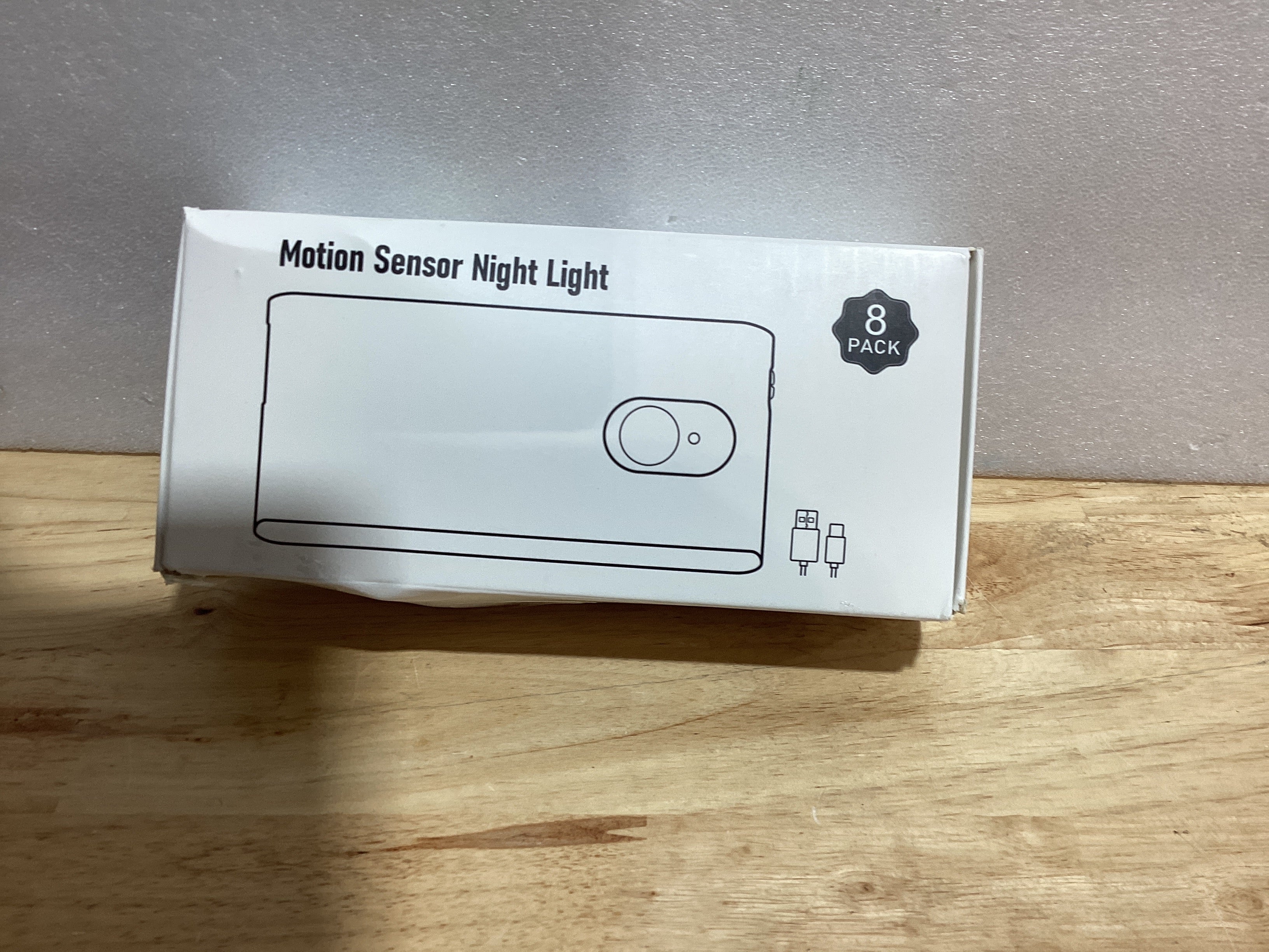 WILLED Luces Nocturnas Recargables con Sensor de Movimiento Blanco Cálido – Inalámbricas para Interior, Pack x8