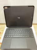 Logitech Combo Touch – Funda con Teclado Retroiluminado para iPad Air 13" (M2/M3) 2024/2025