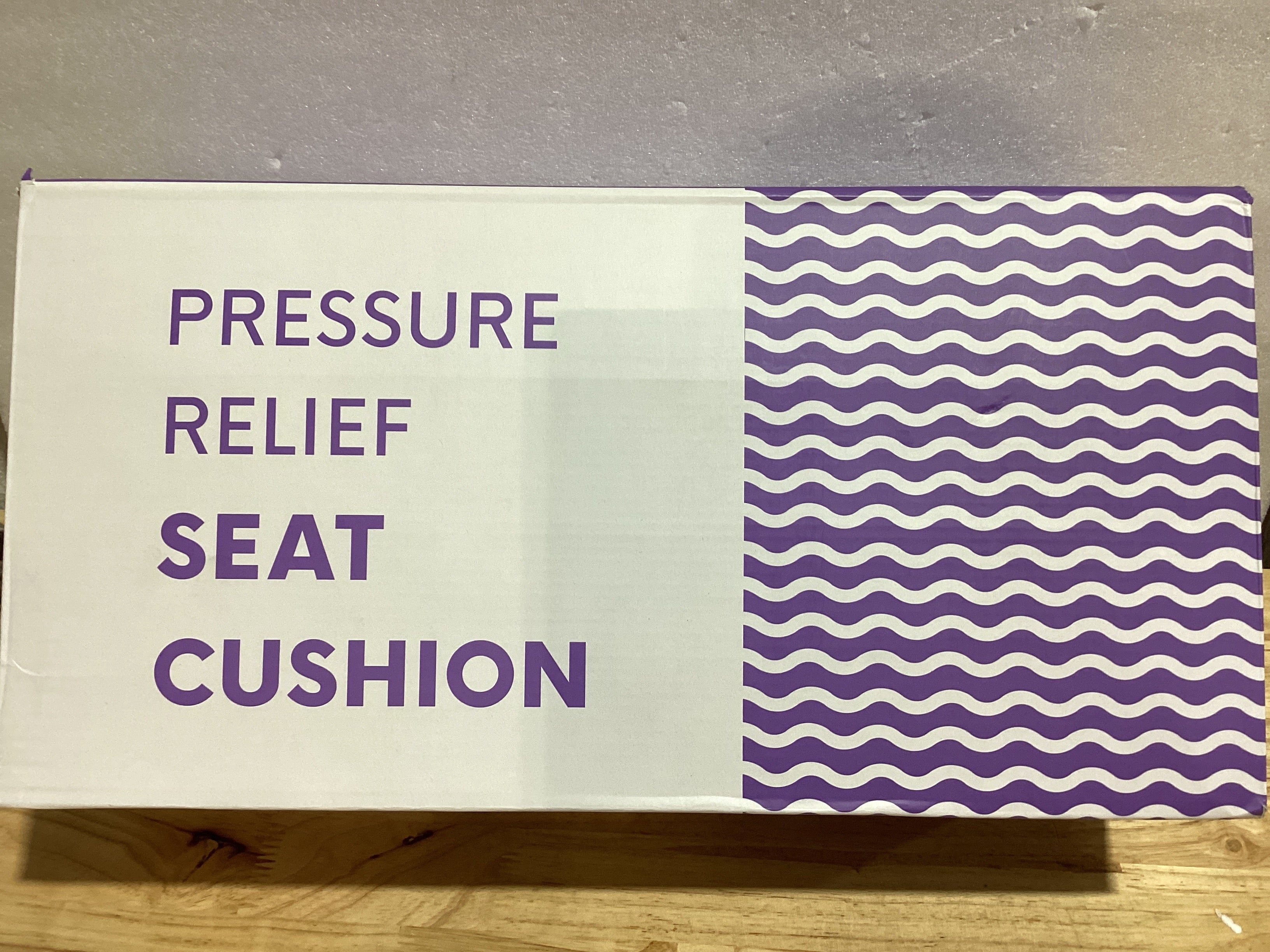 Cojín Ortopédico C Cushion Lab — Memory Foam Extra Denso, Alivio de Presión para Cadera, Cóccix y Ciática, Gris Claro