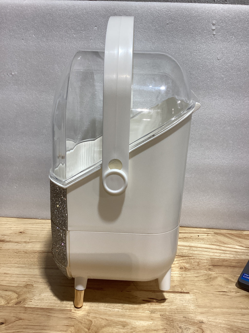 Ptesly Organizador de maquillaje de regalo para niñas, cuidado de la piel y almacenamiento de joyas, estuche de exhibición de cosméticos, soporte de maquillaje, organizador de baño