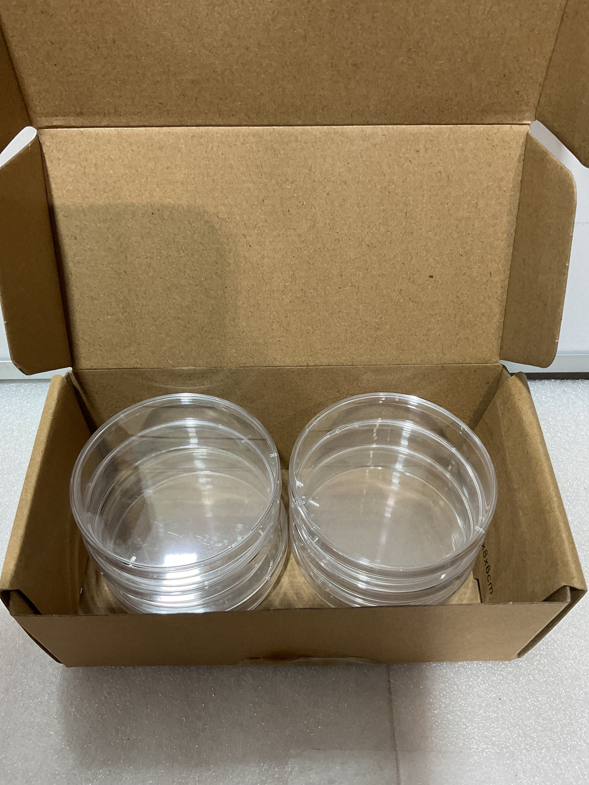Cajas de Petri de Plástico 75mm con Tapa – Set de 6 Piezas
