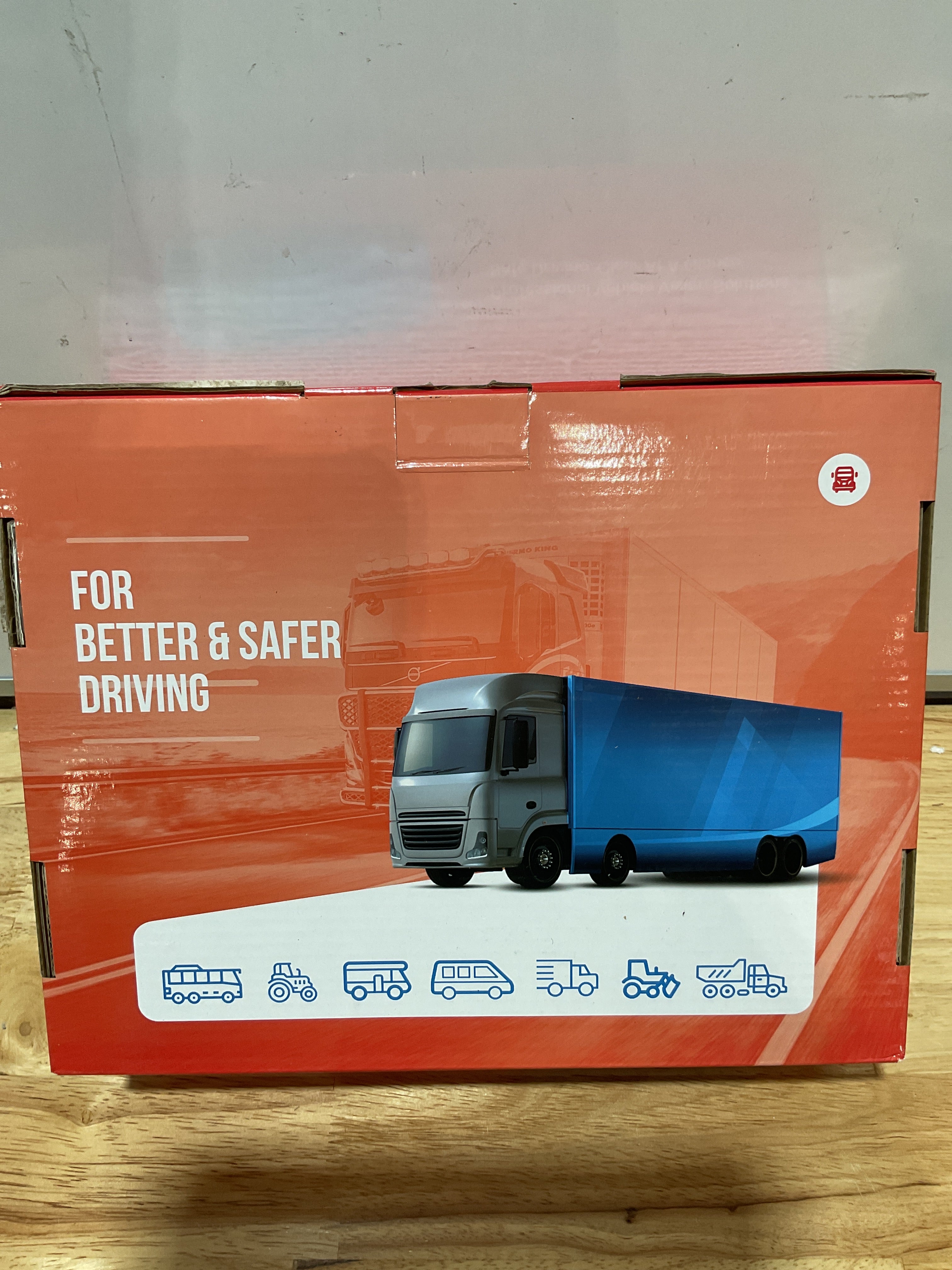 Cámara de Reversa Inalámbrica con Monitor HD 7" para RV, Camión y Remolque