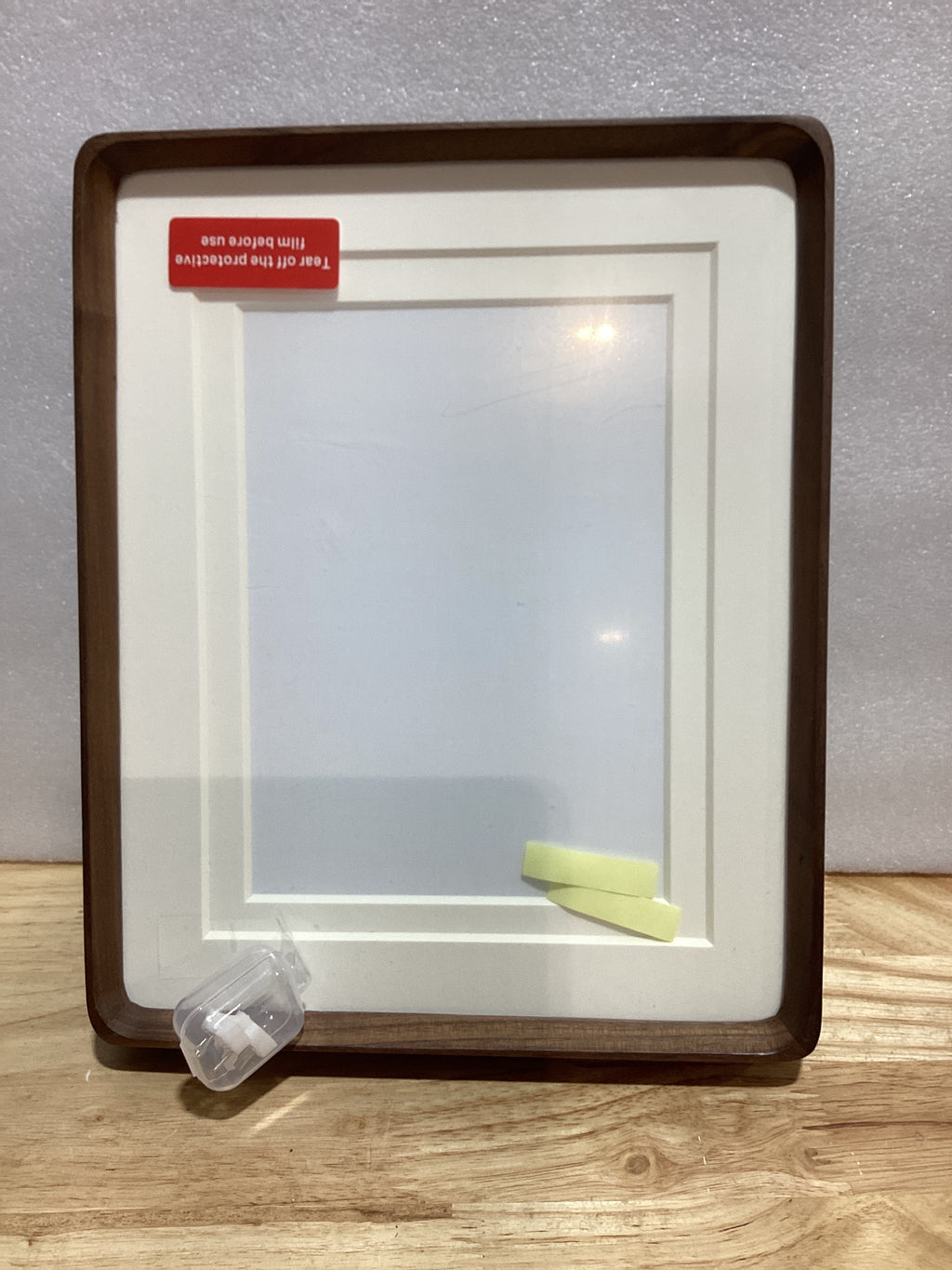 Marco de Fotos de Madera Natural Walnut 8x10 con Passepartout — Vertical u Horizontal