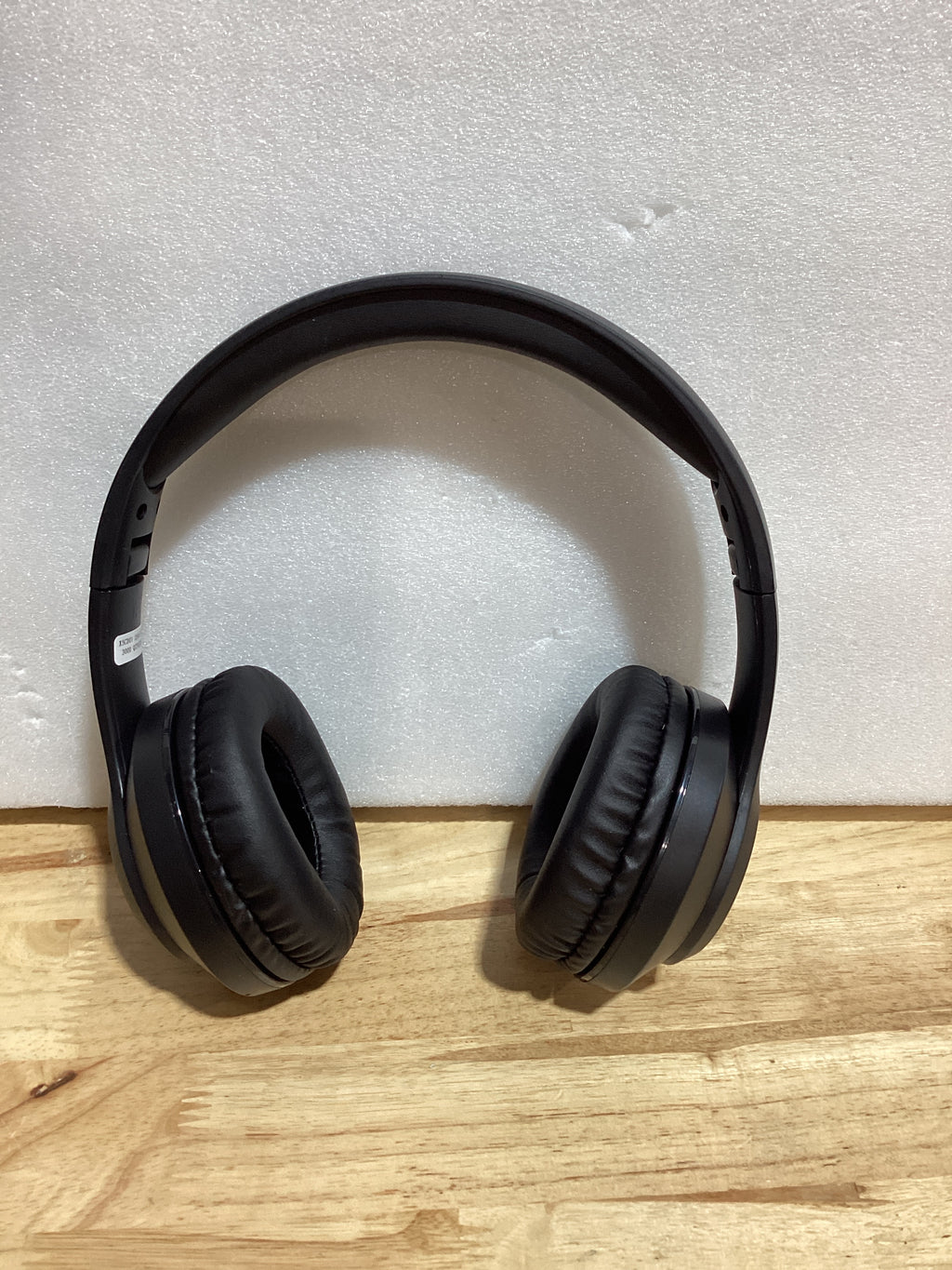 X5 - Auriculares inalámbricos de radio FM con Bluetooth, micrófono integrado, auriculares de radio recargables y portátiles, auriculares sobre la oreja con orejeras suaves, sonido estéreo, para correr, ciclismo, corte de césped