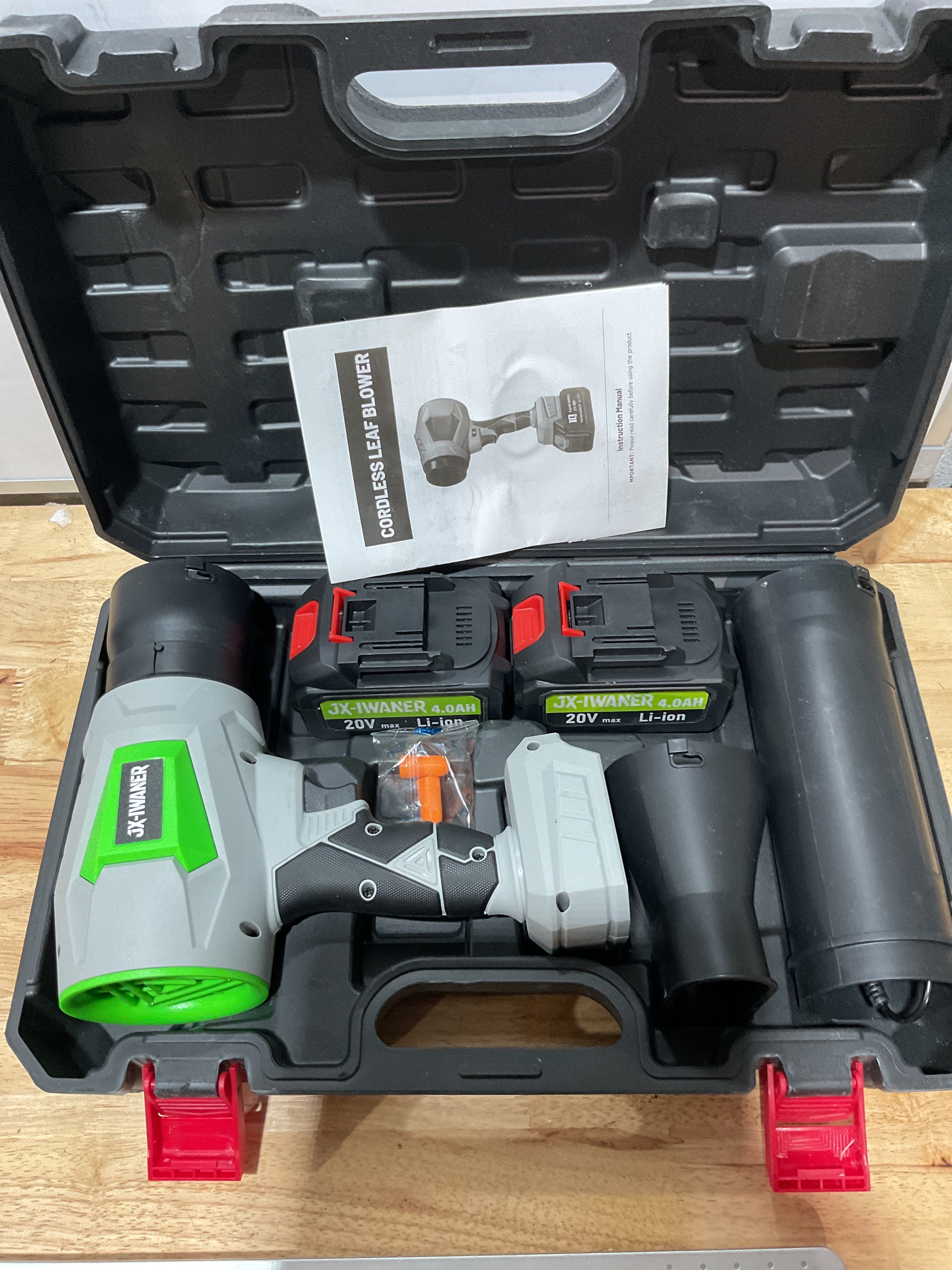 Soplador de Hojas Inalambrico JX-IWANER 20V con 2 Baterias 4.0Ah