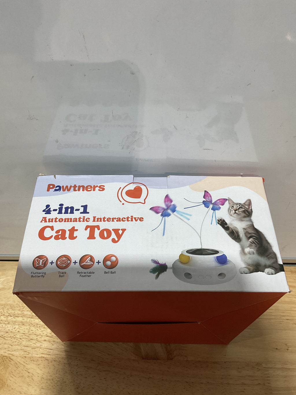 Juguete Interactivo 4 en 1 para Gatos Pawtners – Mariposa, Pelotas y Plumas
