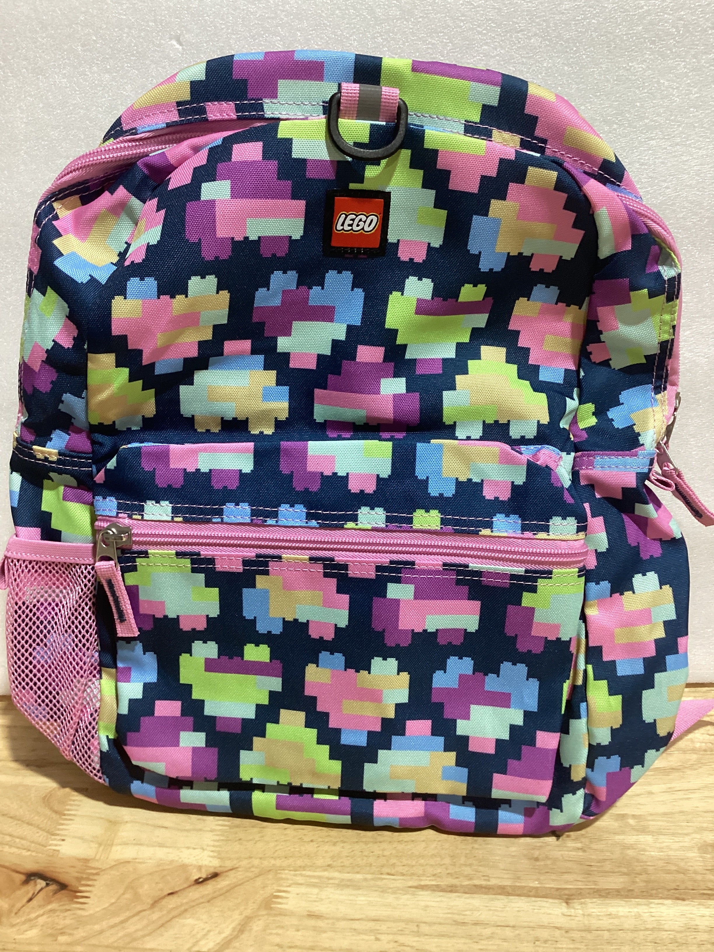 LEGO Mochila Escolar para Niños Iconic Prints – Diseño Neon Brick Hearts, Correas Acolchadas Ajustables, para Escuela y Viajes