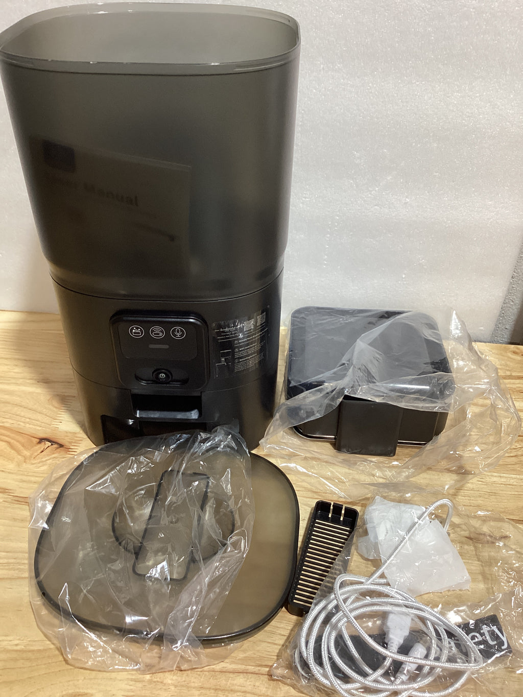 ⚠️ NOTA: PRESENTA USO, NO AFECTA SU FUNCIONAMIENTO – PAPIFEED Comedero Automático para Gatos y Mascotas 6L con Cámara 1080P HD, WiFi 2.4/5G, App y Lente Gran Angular