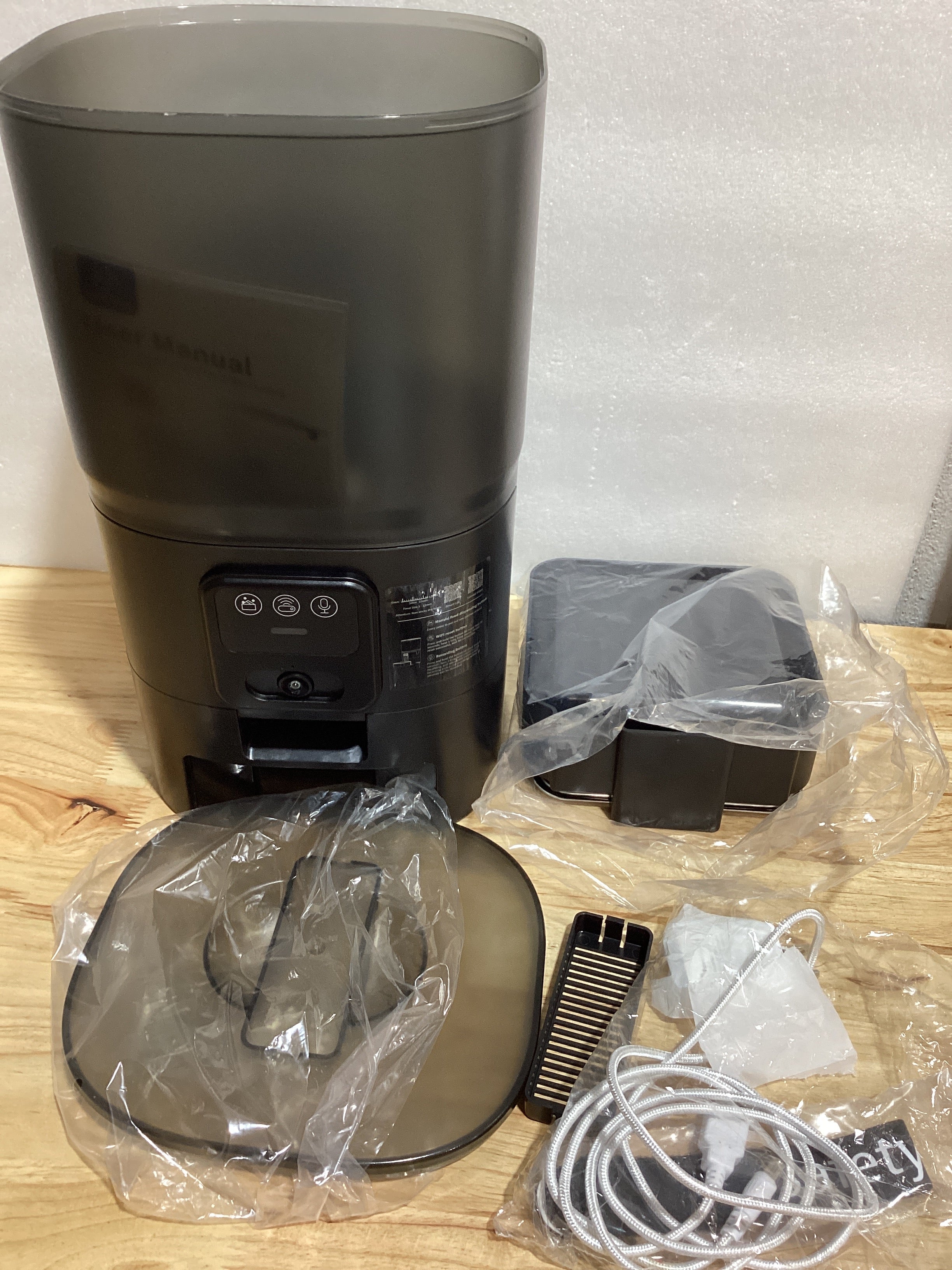 ⚠️ NOTA: PRESENTA USO, NO AFECTA SU FUNCIONAMIENTO – PAPIFEED Comedero Automático para Gatos y Mascotas 6L con Cámara 1080P HD, WiFi 2.4/5G, App y Lente Gran Angular