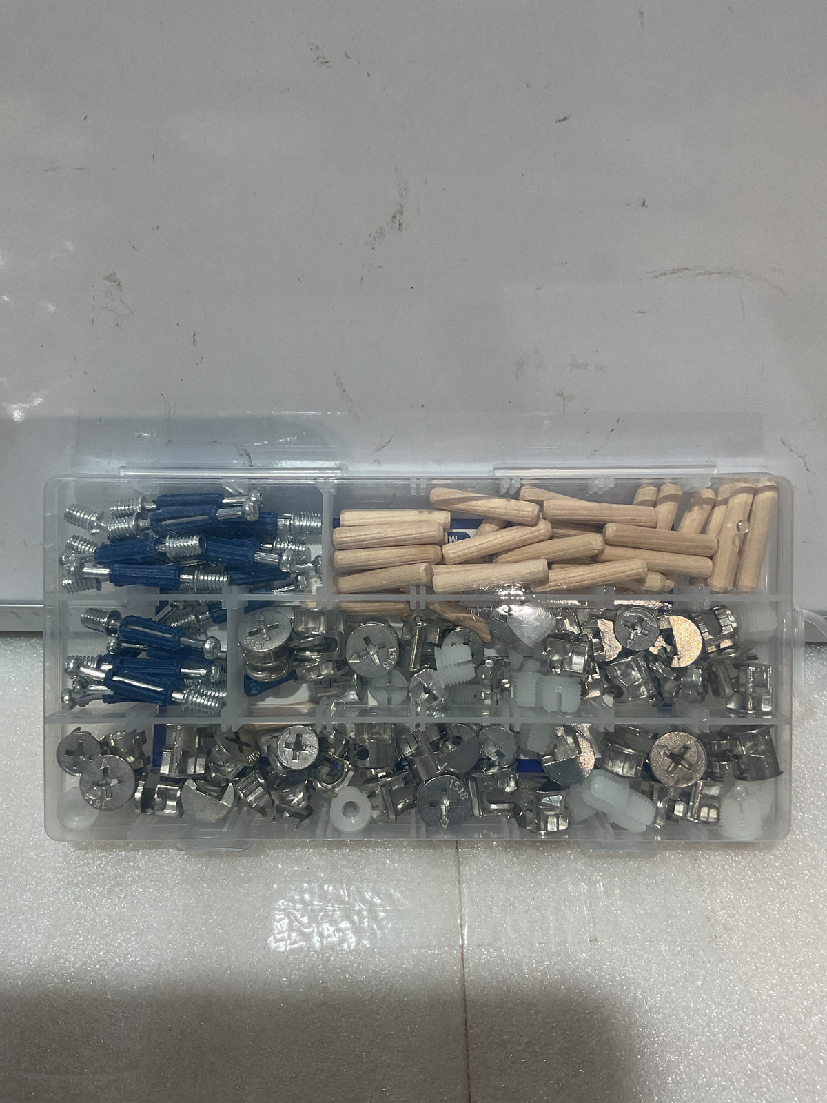 Kit 120 Piezas Cam Lock para Muebles – Tornillos Excéntricos, Espigas y Conectores 3 en 1