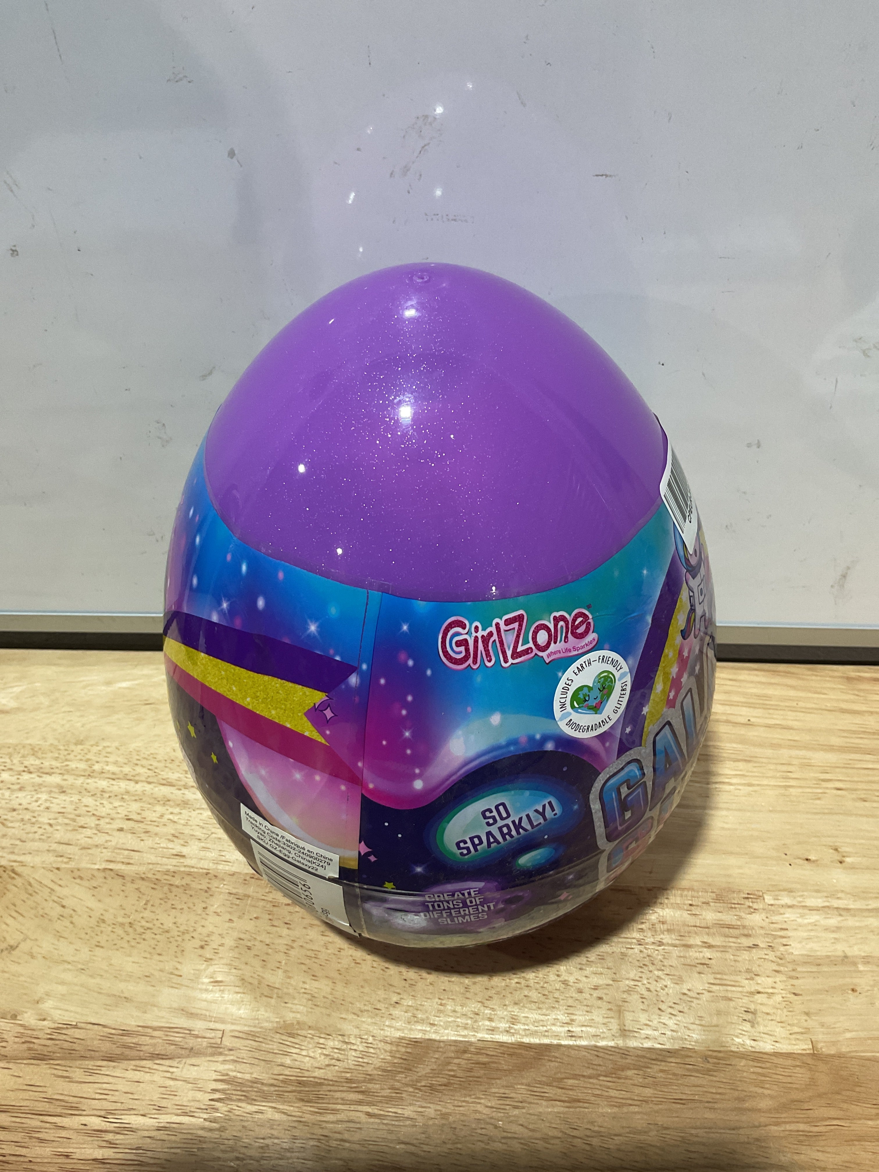 Kit para hacer slime con forma de huevo de unicornio brillante de GirlZone. ¡Todo en un huevo grande para crear muchos tipos diferentes de slime! Regalos de cumpleaños fantásticos para niñas.