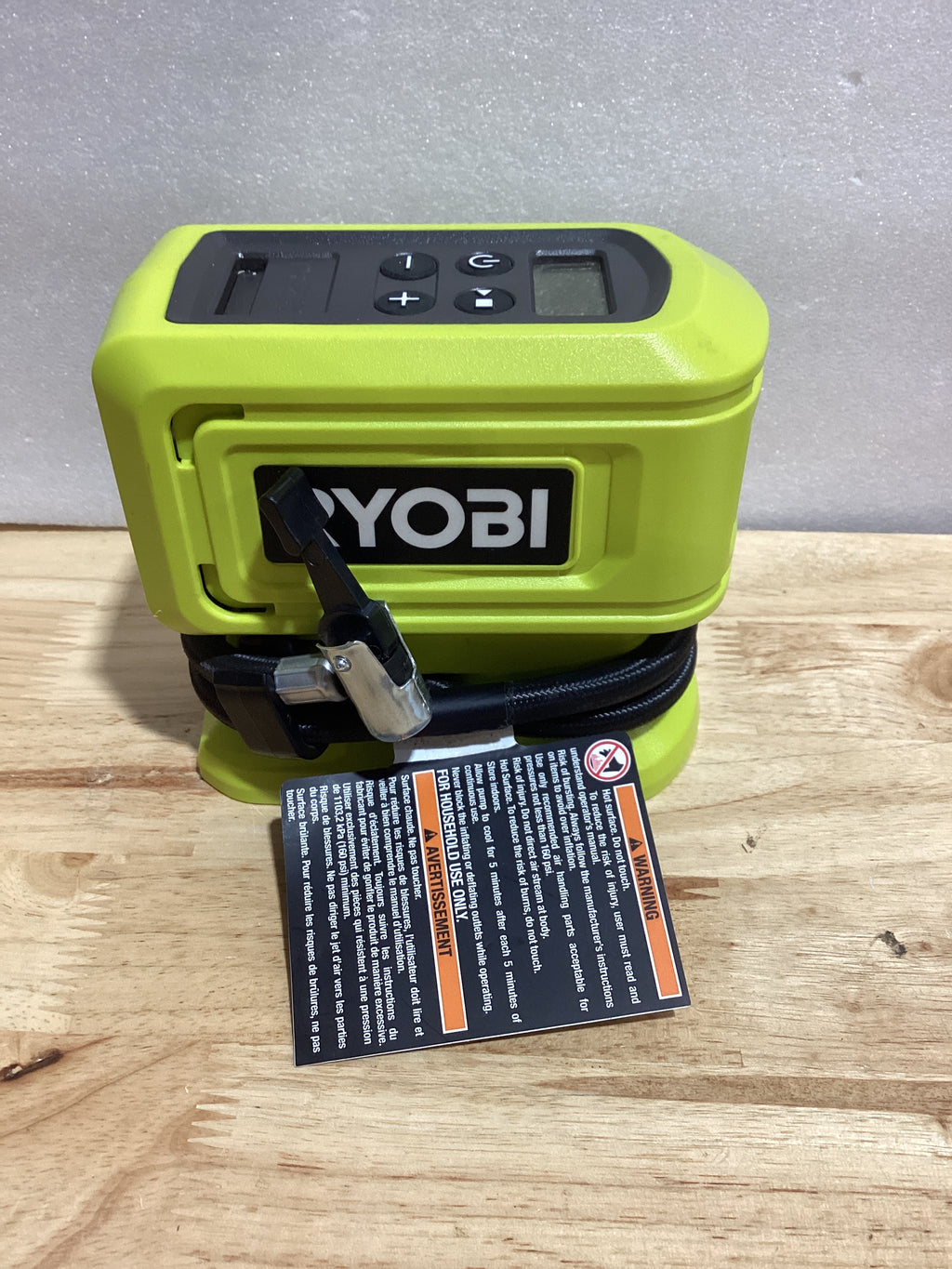 ⚠️ Batería y Cargador No Incluidos, Se Adquieren por Aparte – Ryobi PCL001B Inflador Digital Alta Presión 18V ONE+ Inalámbrico