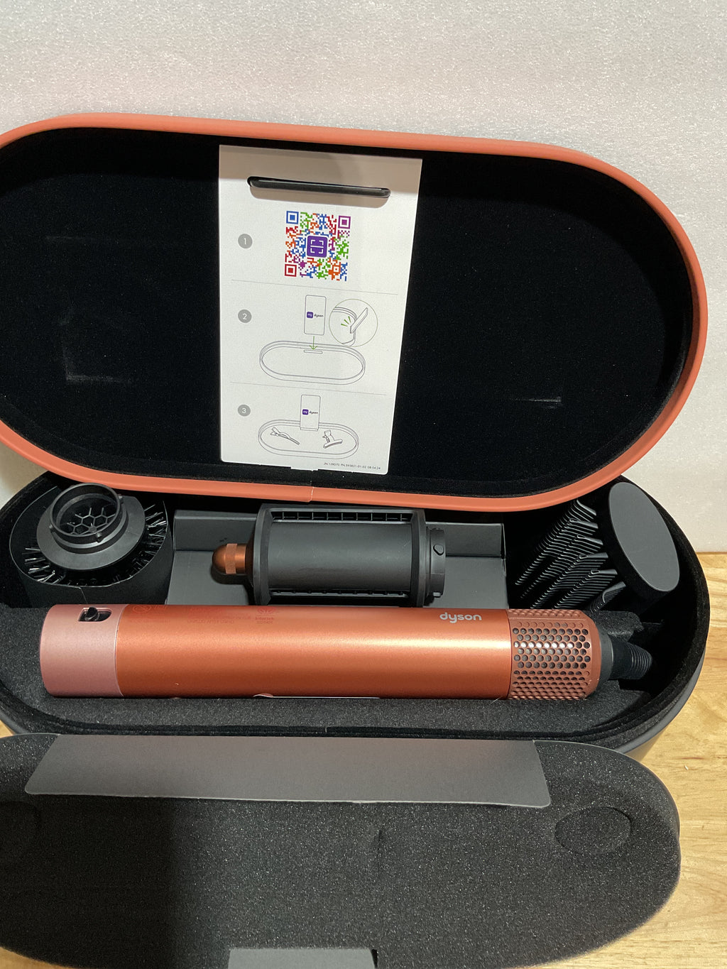 Dyson Airwrap i.d. Multi-Styler 6 en 1 — Bluetooth, Sin Daño Térmico, Estilizador Inteligente de Cabello
