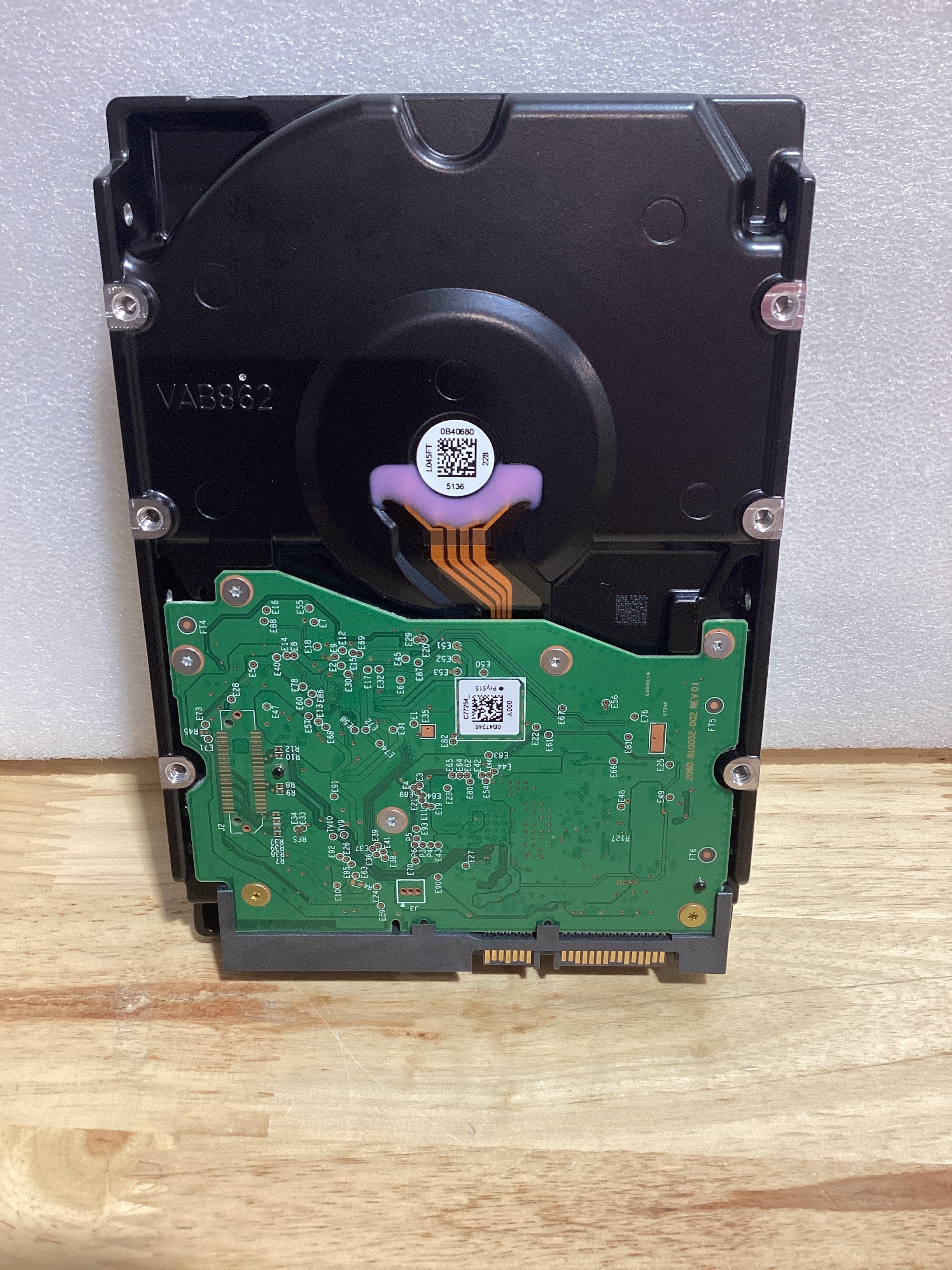 Disco Duro Interno WD Gold 8TB Enterprise — 7200 RPM, SATA 6 Gb/s, 256 MB Caché, 3.5"