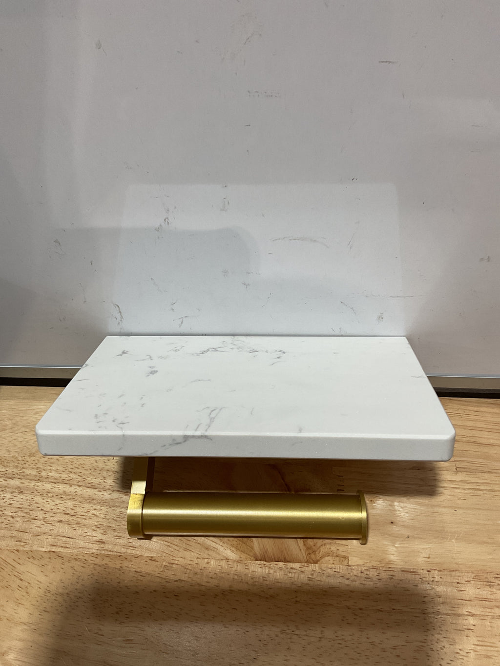 Portarrollos de Papel Higiénico Hoimpro Aluminio Oro Cepillado con Estante de Mármol Blanco | Montaje en Pared